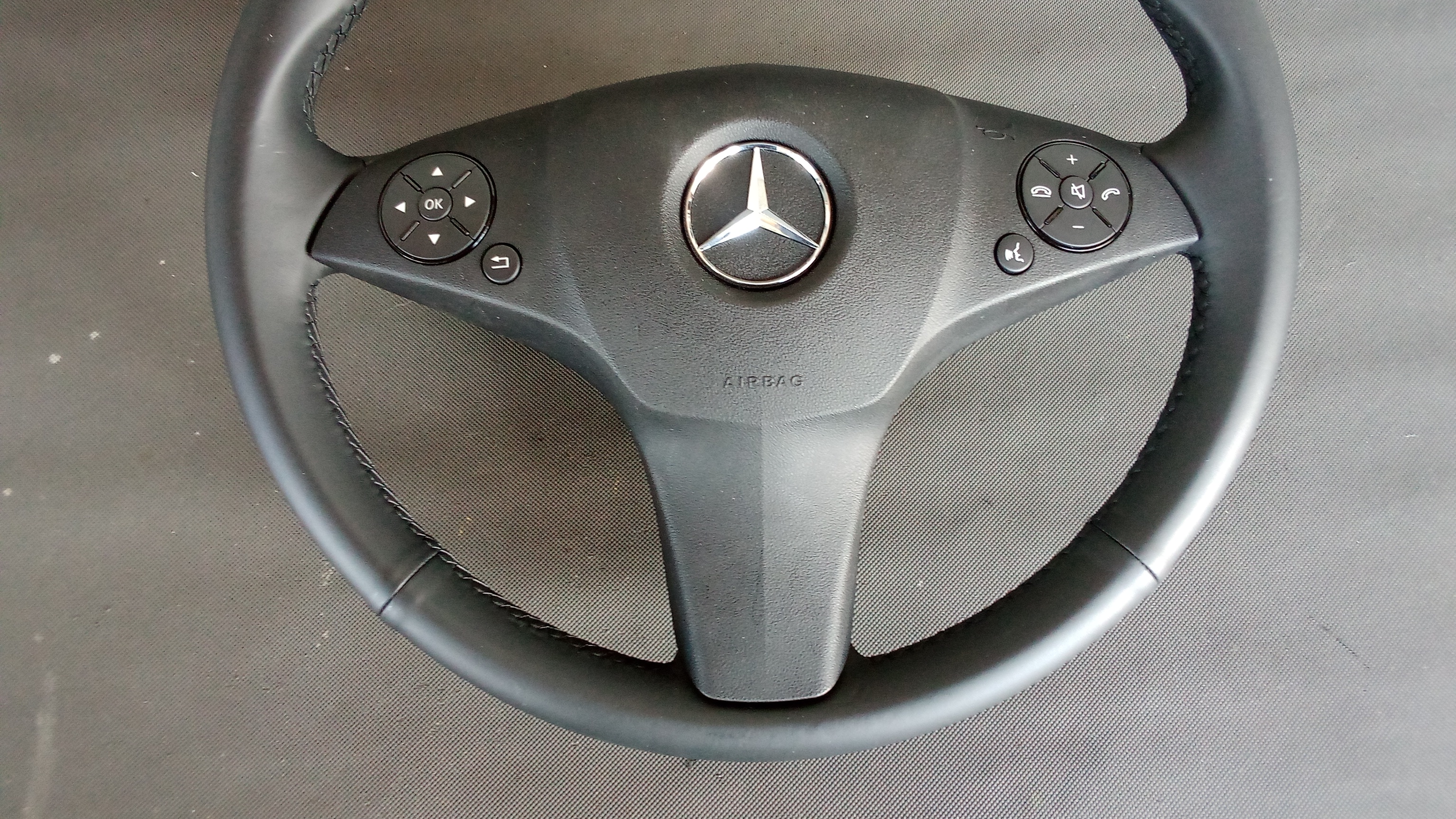 A2044603203 9E38 A0008605702 9116 Mercedes X204 GLK Lederlenkrad Lenkrad Leder Schwarz #7c