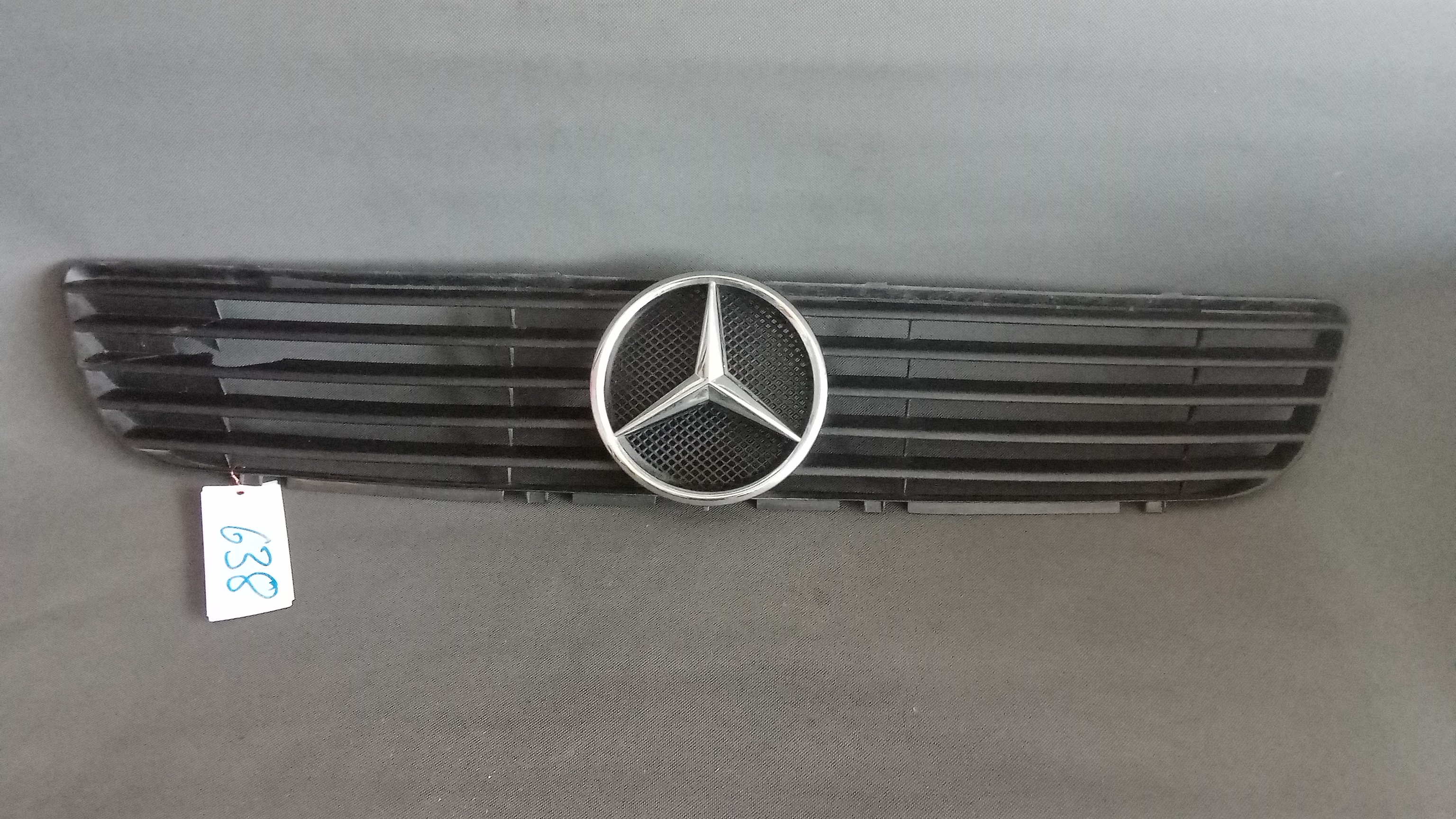 A6388880023 Grill Kühlergrill Mercedes W638 V-Klasse Vito