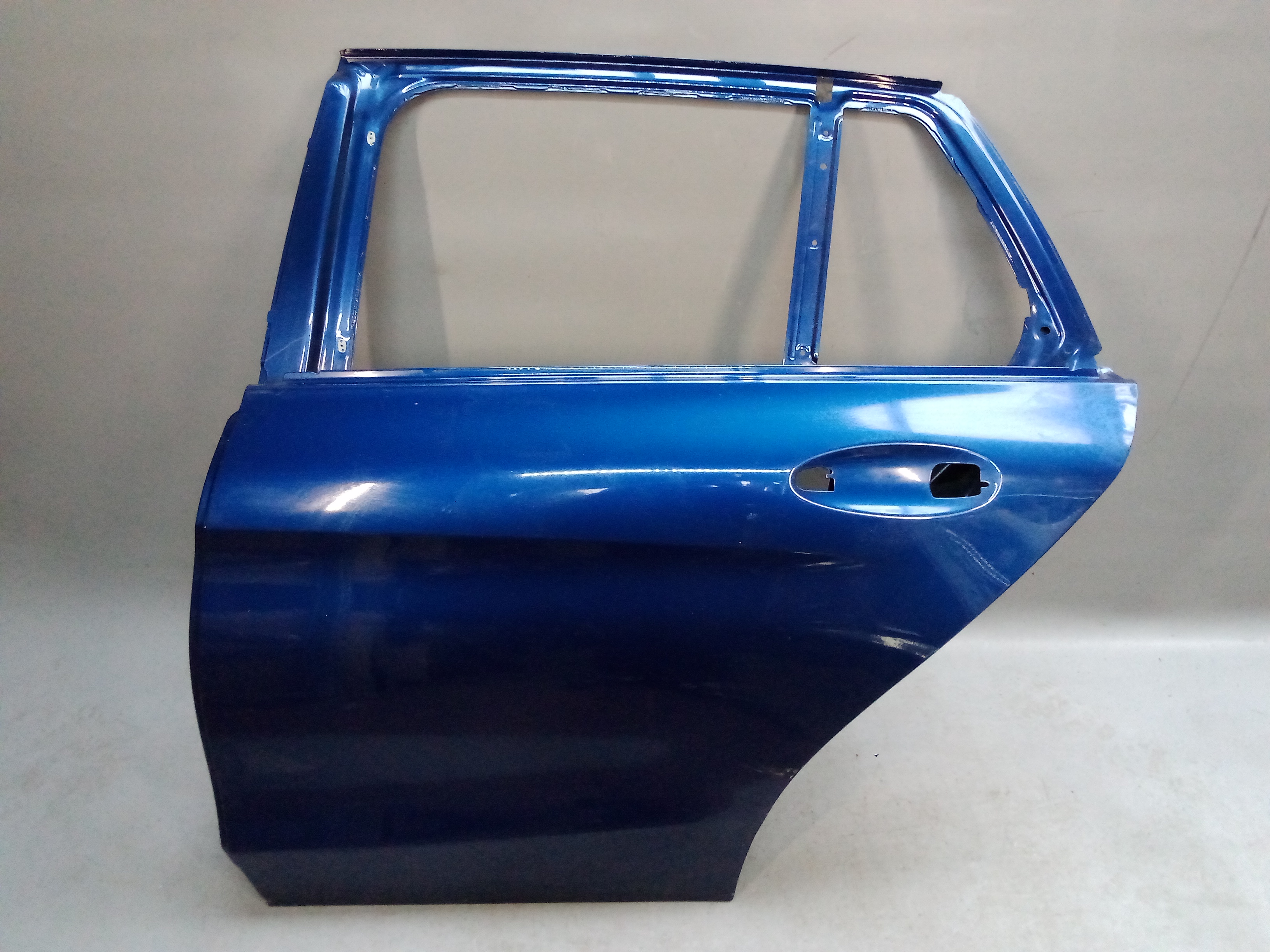 A2057300305 A2057320310 Mercedes W205 C-Klasse Kombi Tür Türe hinten Links Blau #F9