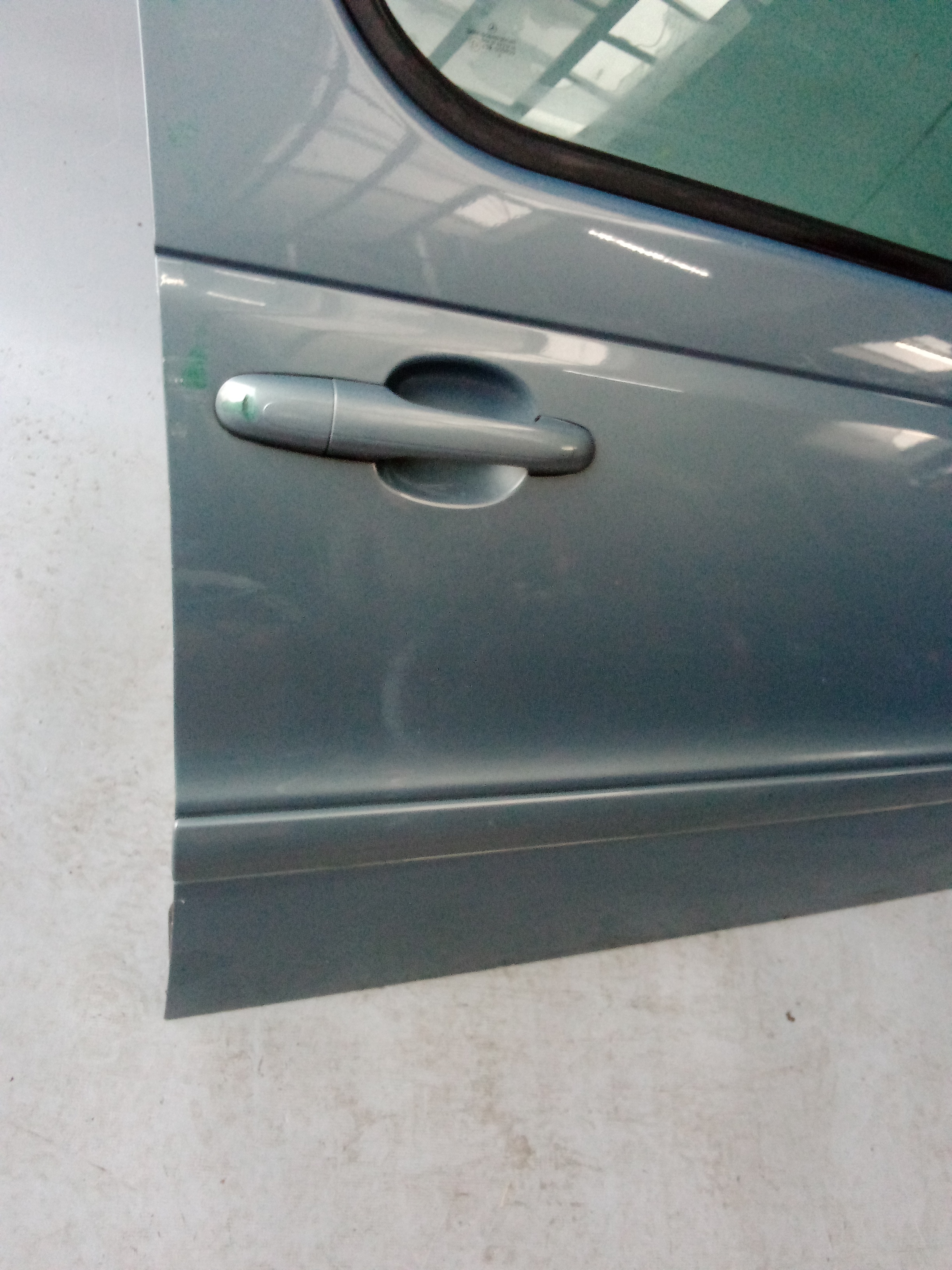 A4147200105 747 Perlitgrau Mercedes W414 Vaneo Tür Türe Vorne Rechts #Y2
