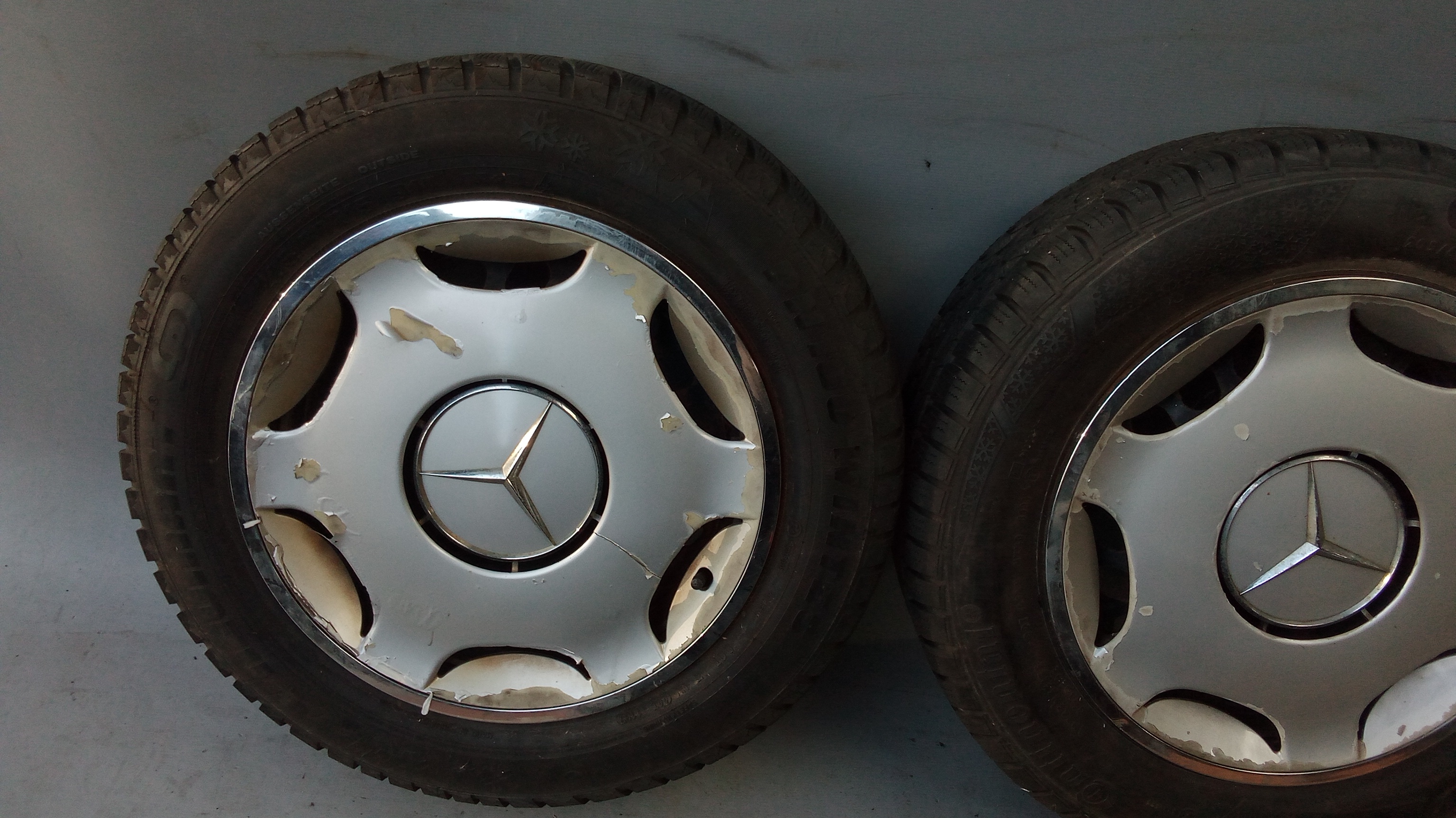 Mercedes W202 C-Klasse Stahlfelgen + Winterreifen + Radkappen 205 60 R15 95H #XH