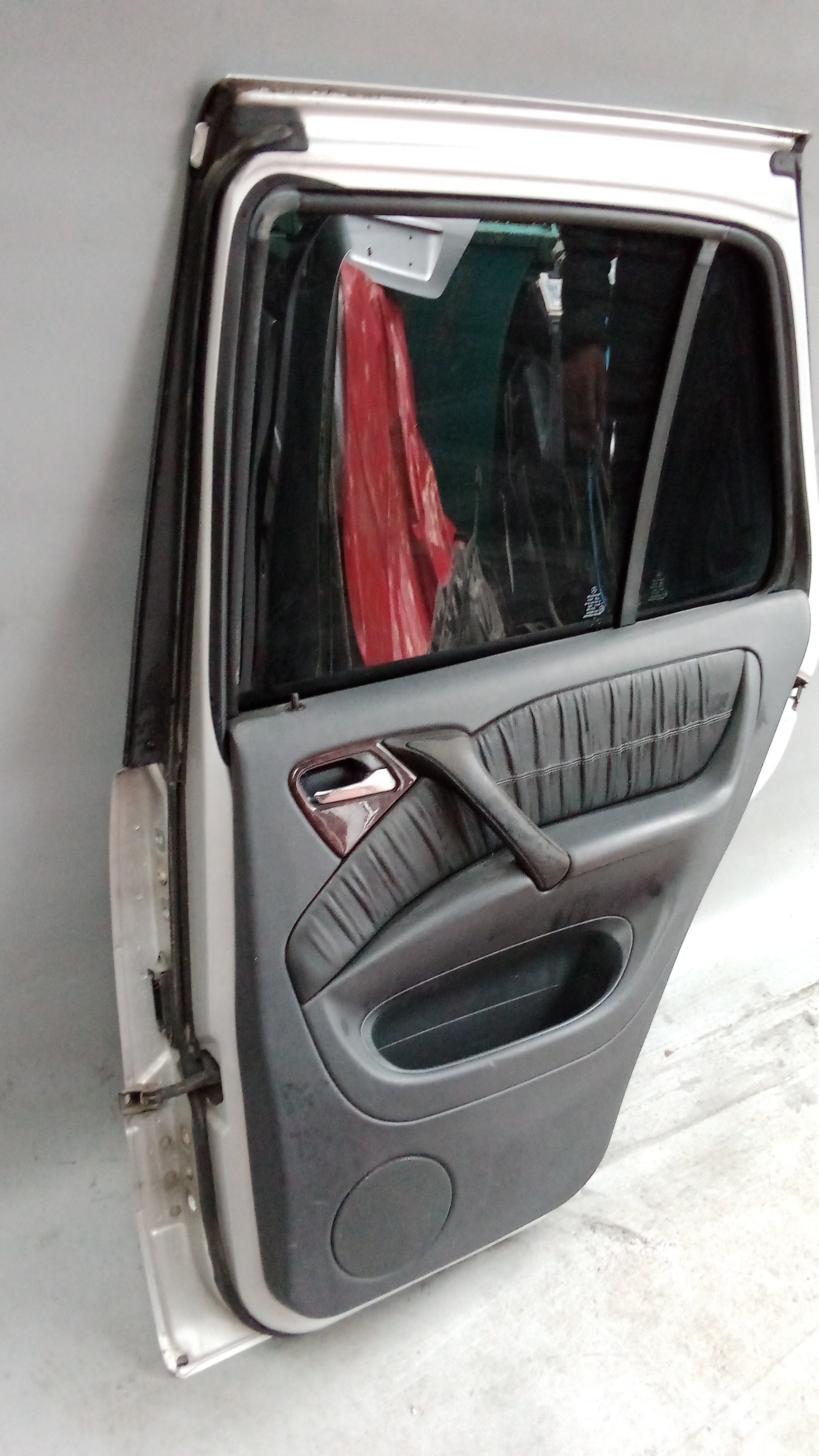 A1637301605 744 Brillantsilber W163 M-Klasse ML Fondtür Tür Hinten Rechts #C9