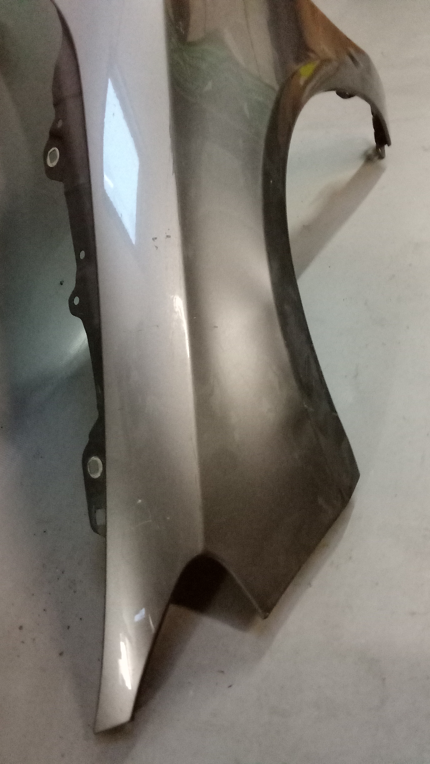 A1178810101 Mercedes C117 CLA Kotflügel Links #2W