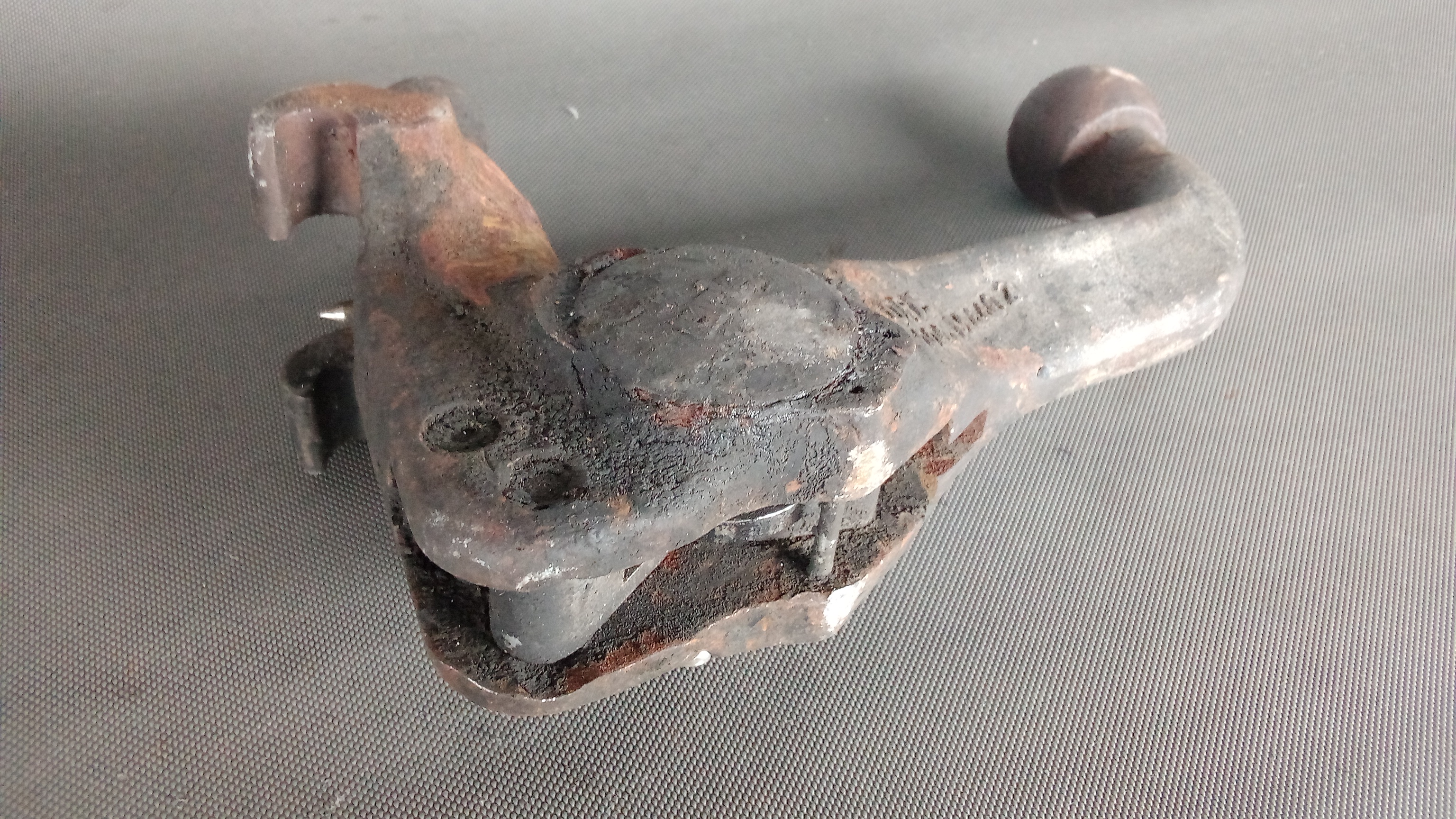 Mercedes W126 S-Klasse AHK Kugelkopf  / A1265845221 / 0107.13.70.045 / #22