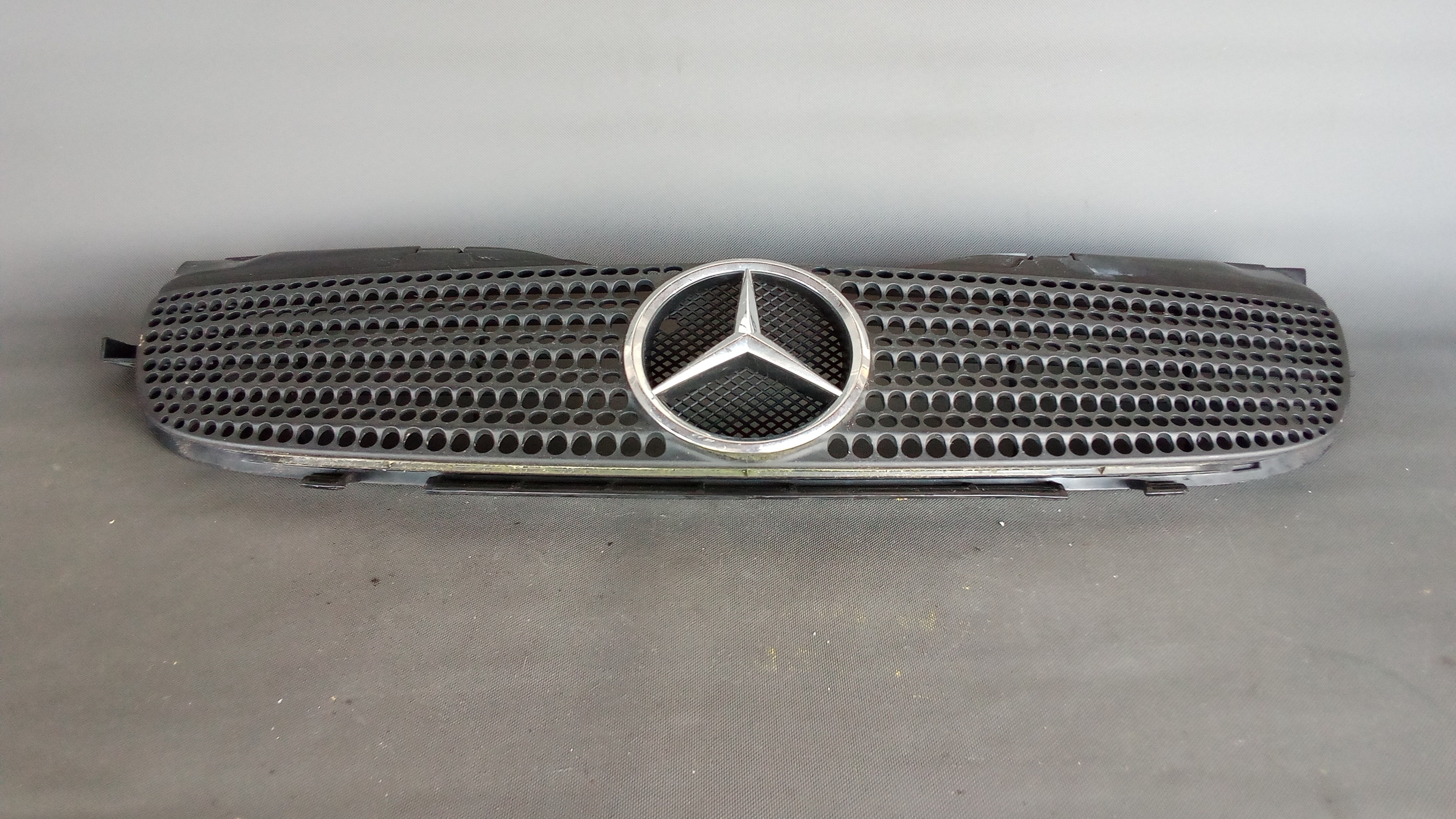 A1708800085 Mercedes R170 SLK Gitter Kühlergrill Frontgrill Original Grill #7