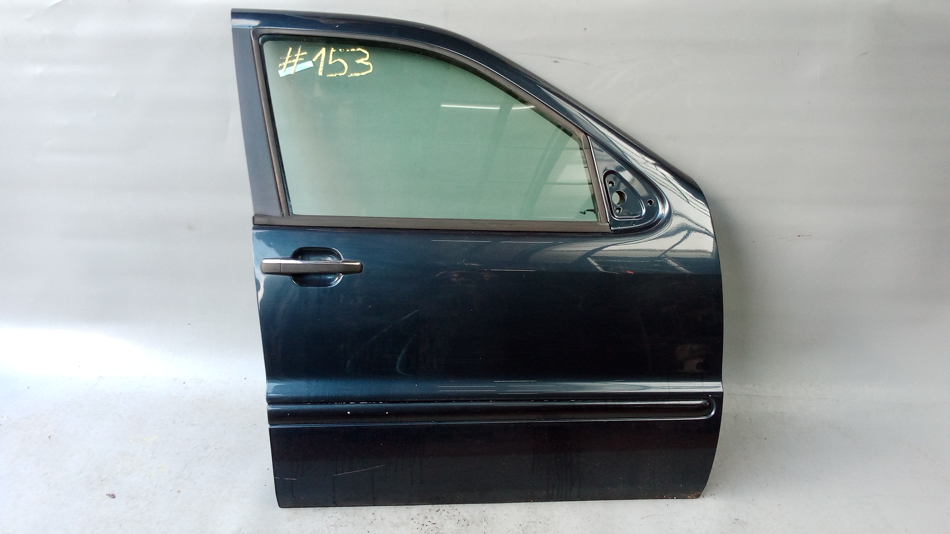 A1637201605 189 Smaragdschwarz W163 M-Klasse ML Fahrertür Tür Vorne Rechts #153