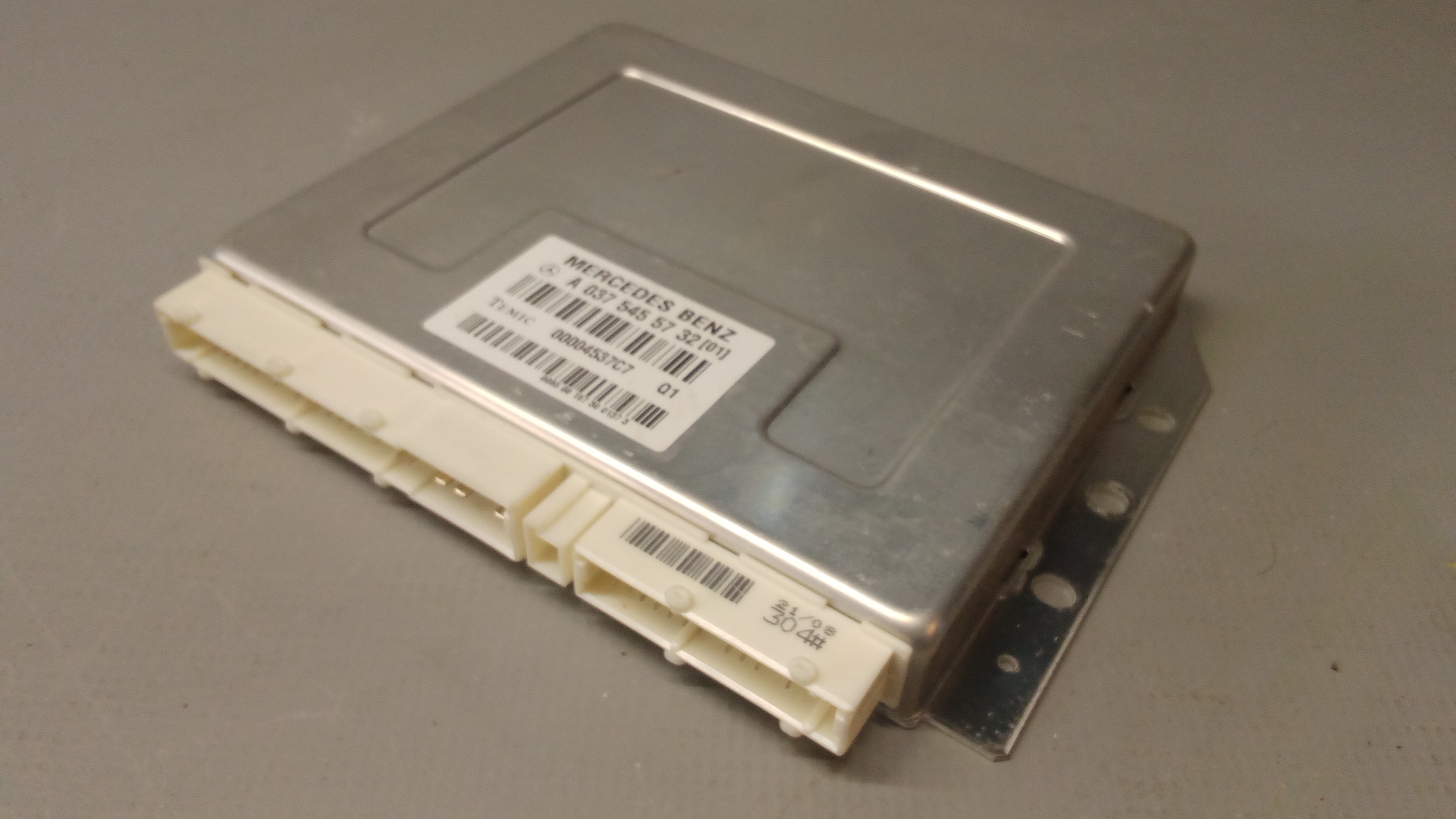 A0375455732 SAM STEUERGERAET LUFTFEDERUNG SEMIAKTIV #86