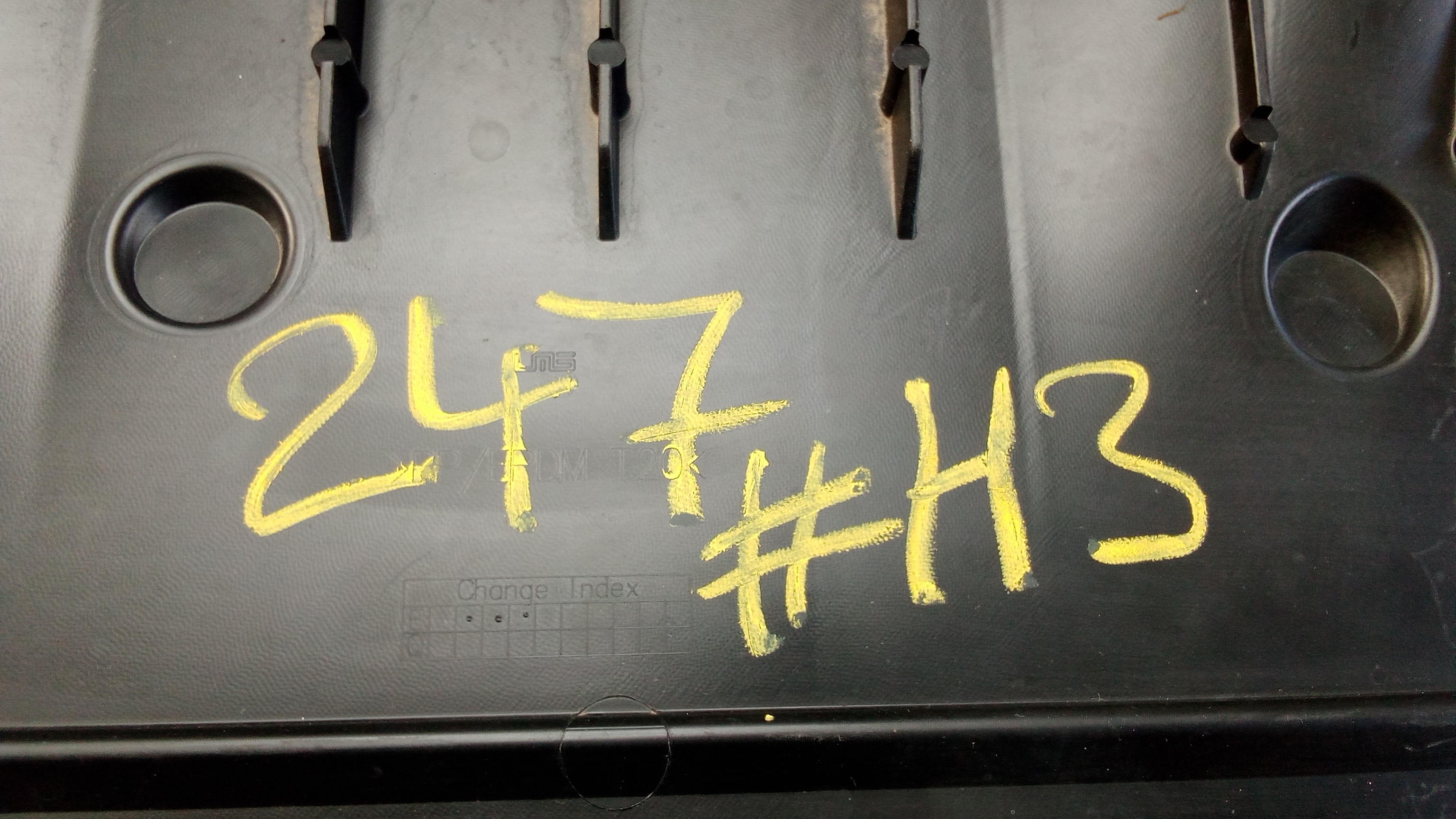 A2478859109 Mercedes W247 H247 GLA Stoßstange Verkleidung Vorne Unten #H3