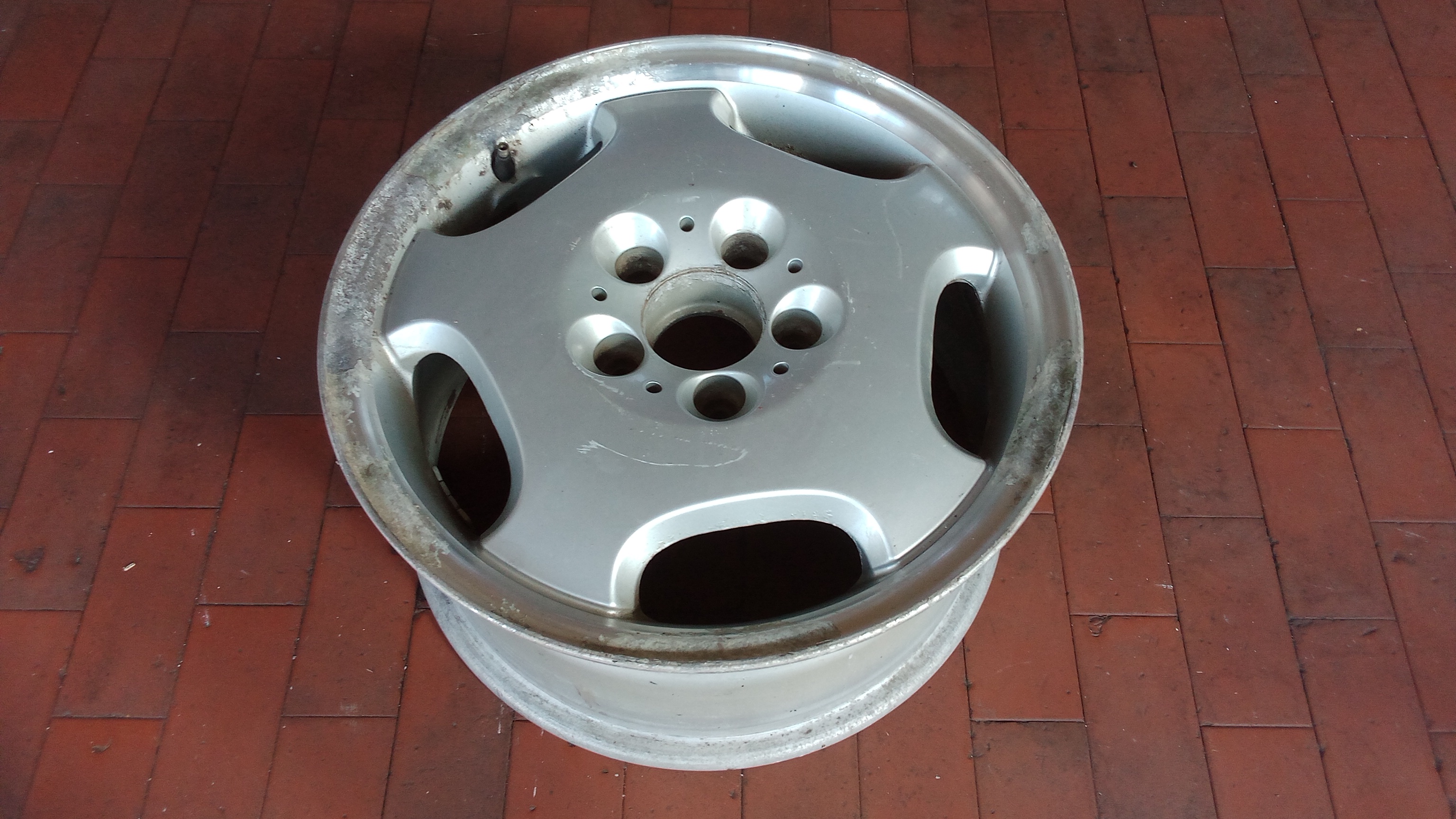 Mercedes W210 E-Klasse / 1x Alufelge Einzelfelge 7,5x16 et41 5x112 / A2104010402 #224