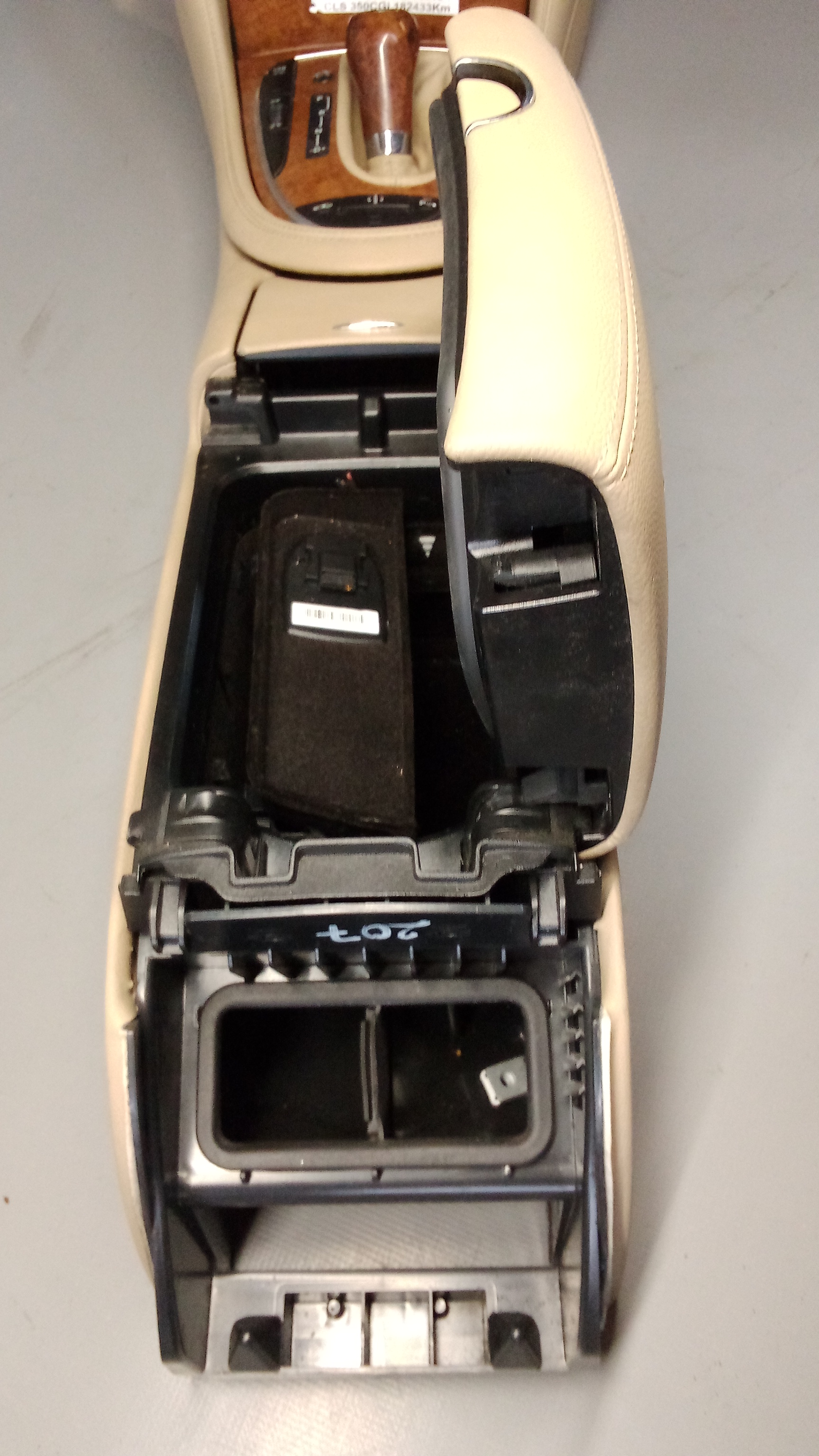 A2196800510 A2192671210 Mercedes W219 Mittelarmlehne Start Stop #25