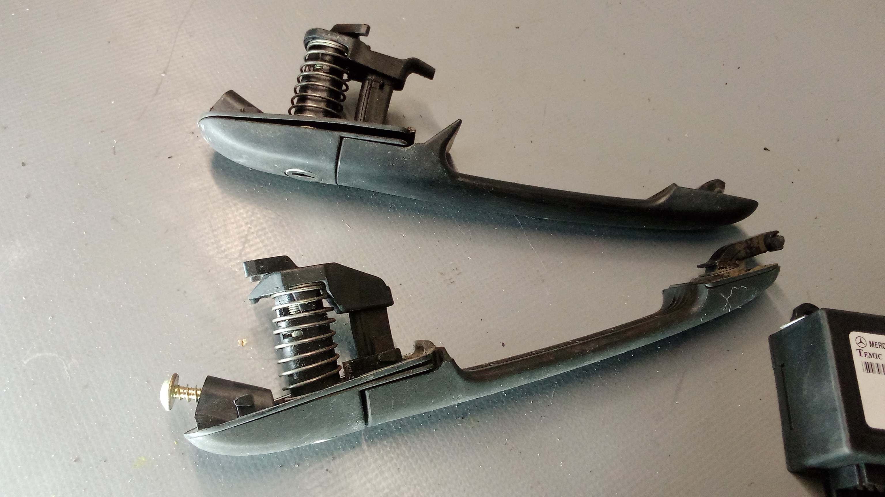 A9014600504 A0205455932 Mercedes W901 W638 Türschloss Zündschloss #5P