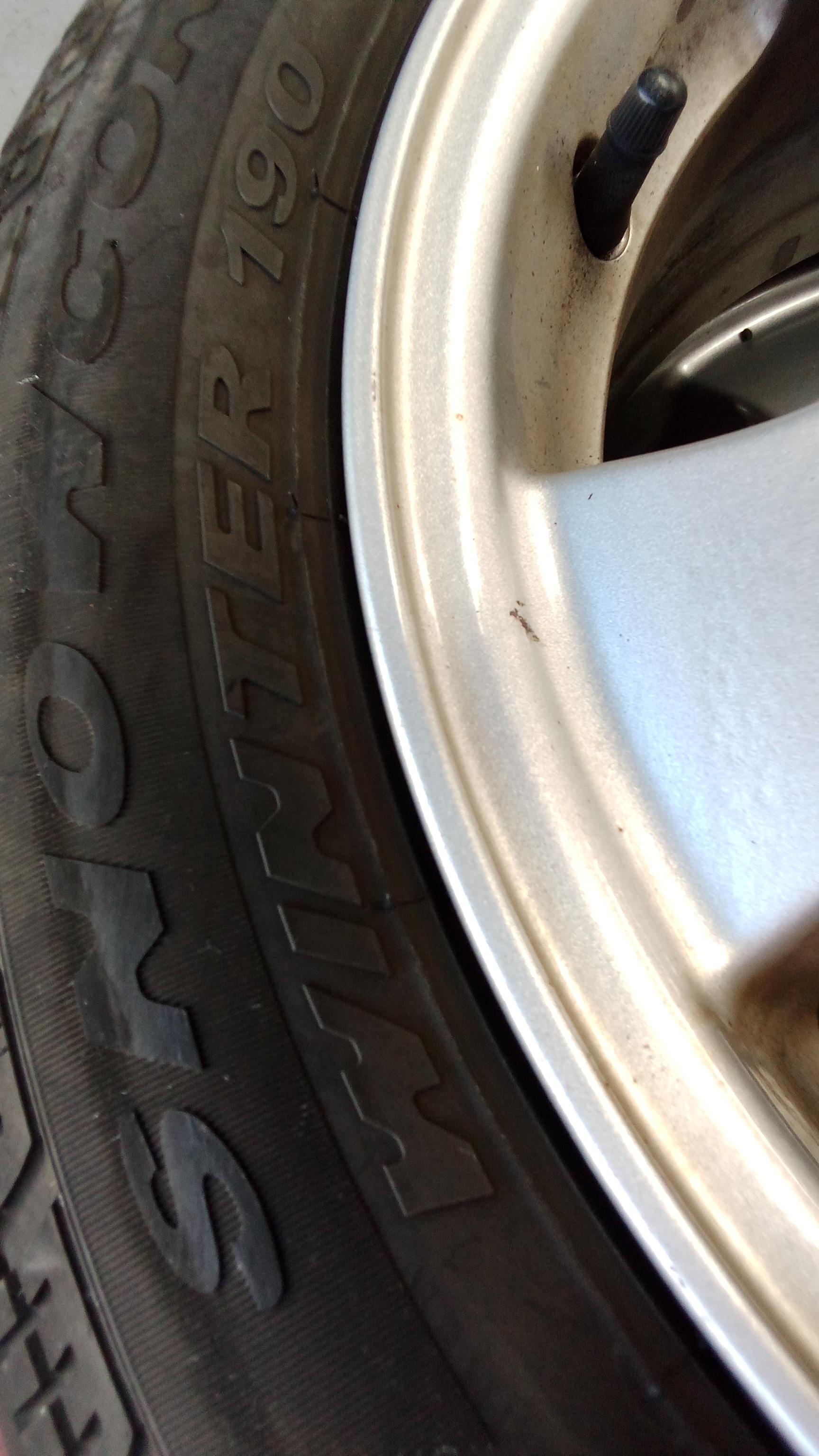 KBA44395 Mercedes W168 Alufelgen + Winterreifen 7x15 et50 185 55 R15 #XP
