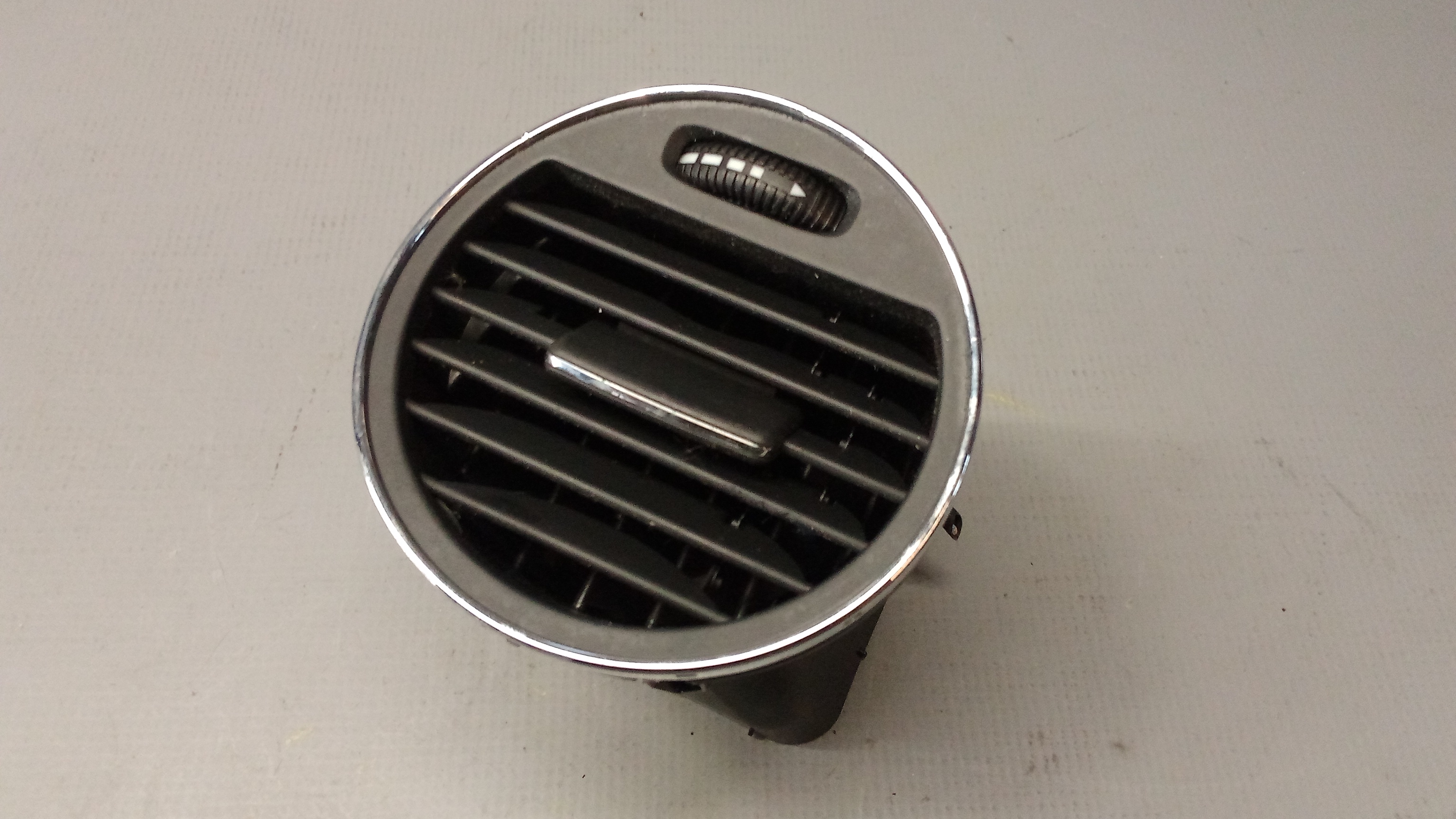 A2198300254 Mercedes C219 CLS Luftdüse Luftdusche Vorne Rechts #5