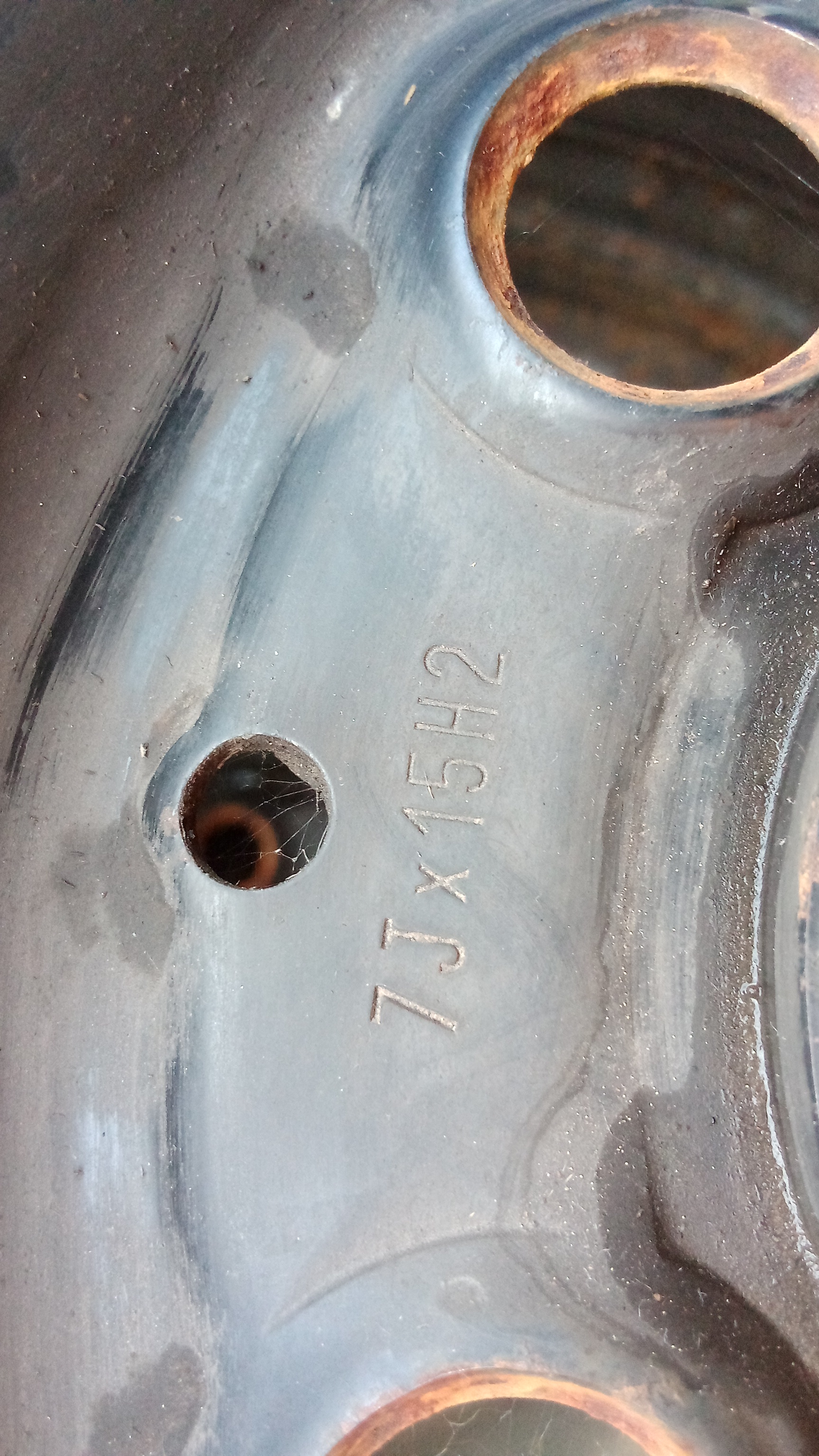 Mercedes W202 C-Klasse Stahlfelgen + Winterreifen + Radkappen 205 60 R15 95H #XH