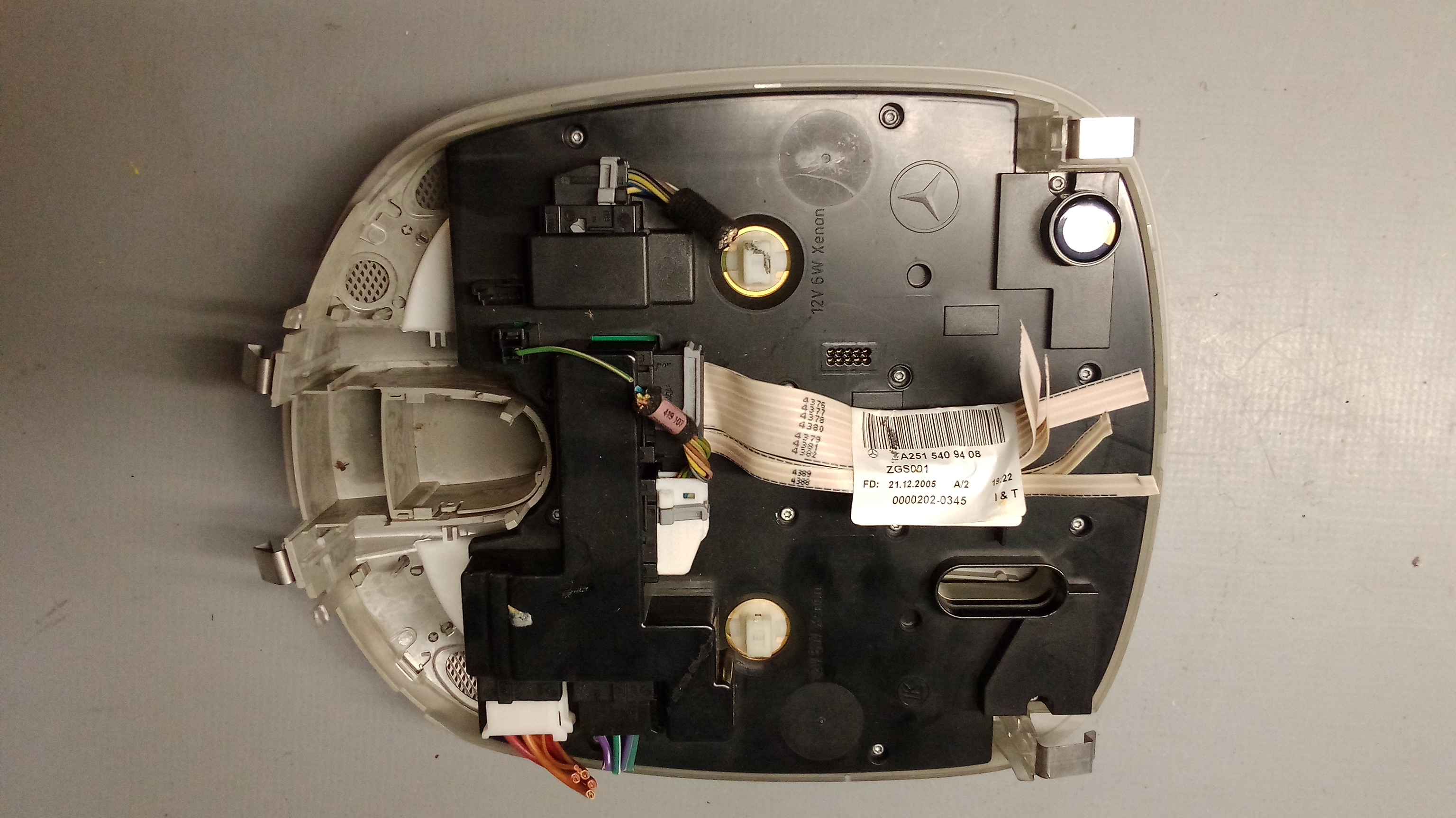 A1648207801 A2518200985 Mercedes W251 R-Klasse Innenraumleuchte #73