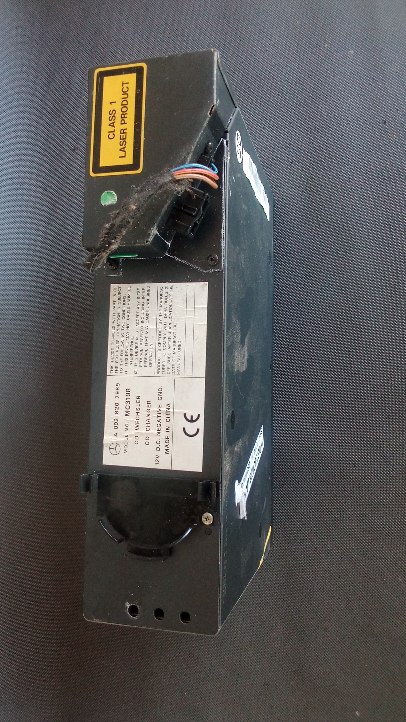 A0028207989 A0028206289 MC3198 Mercedes CD Wechsler + Magazin #22