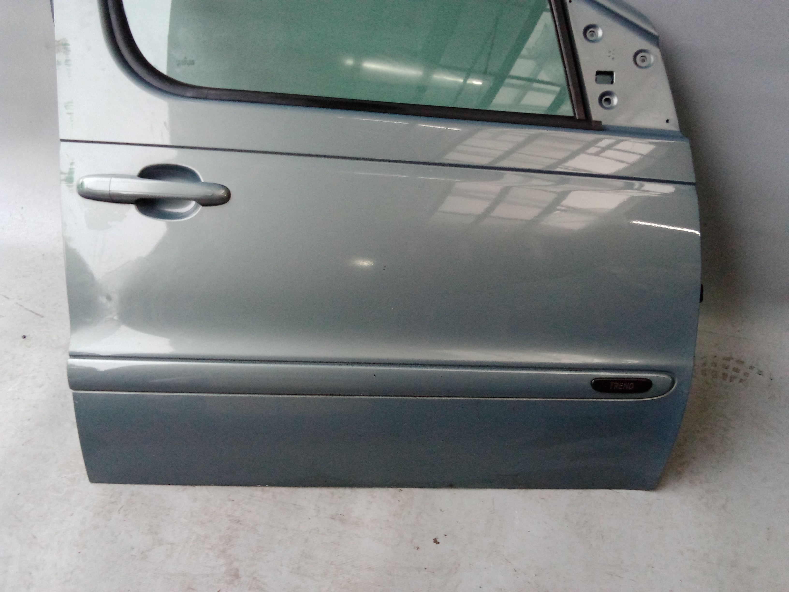 A4147200105 747 Perlitgrau Mercedes W414 Vaneo Tür Türe Vorne Rechts #Y2