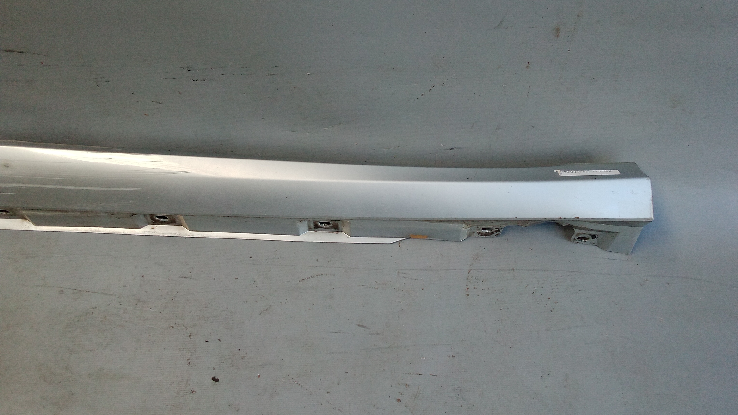 A2516980854 775 Mercedes W251 R-Klasse Schweller Verkleidung Rechts Silber #E8