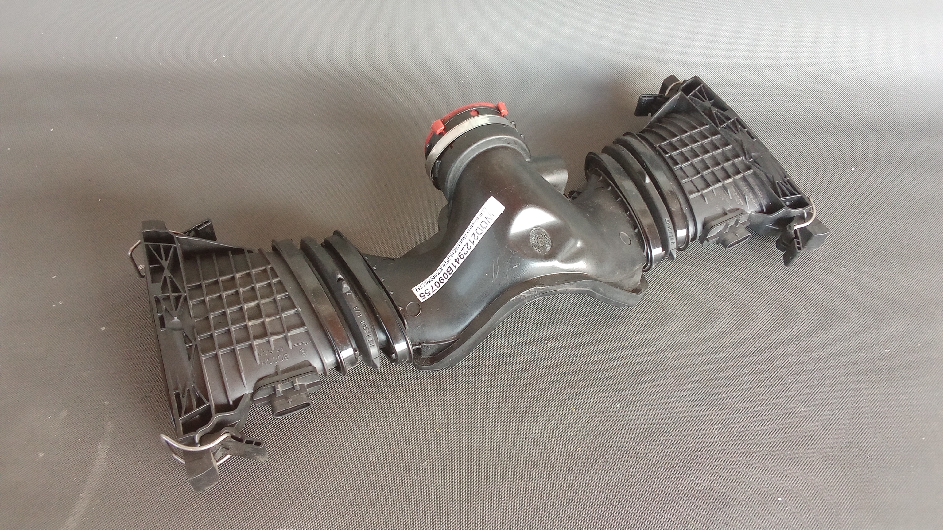 A6420902242 Mercedes OM642 Reinluftleitung #K2