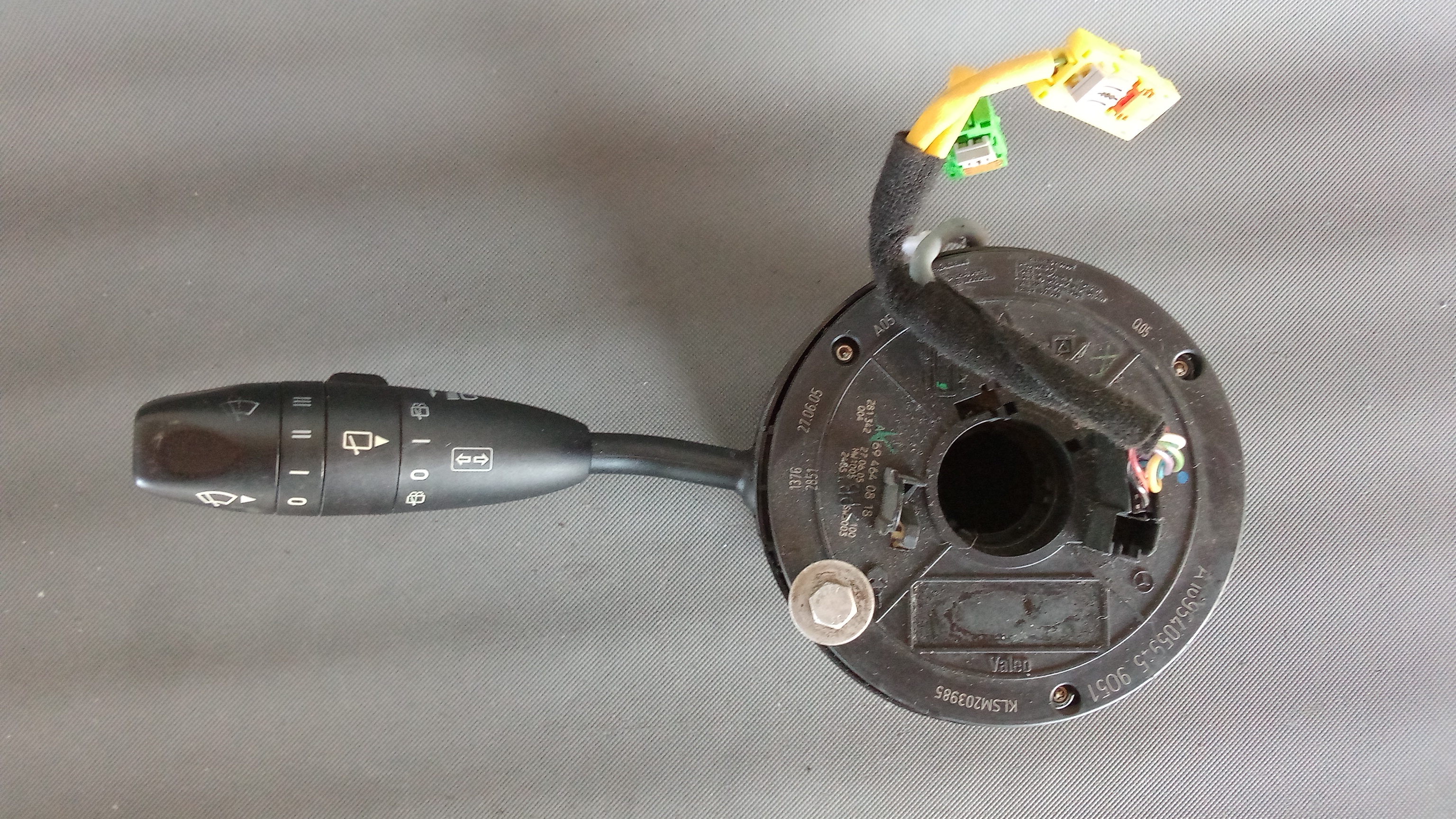 A1694641518 A1695450210 A1695405945 A1694640818 Lenkwinkelsensor Blinkerschalter #CH