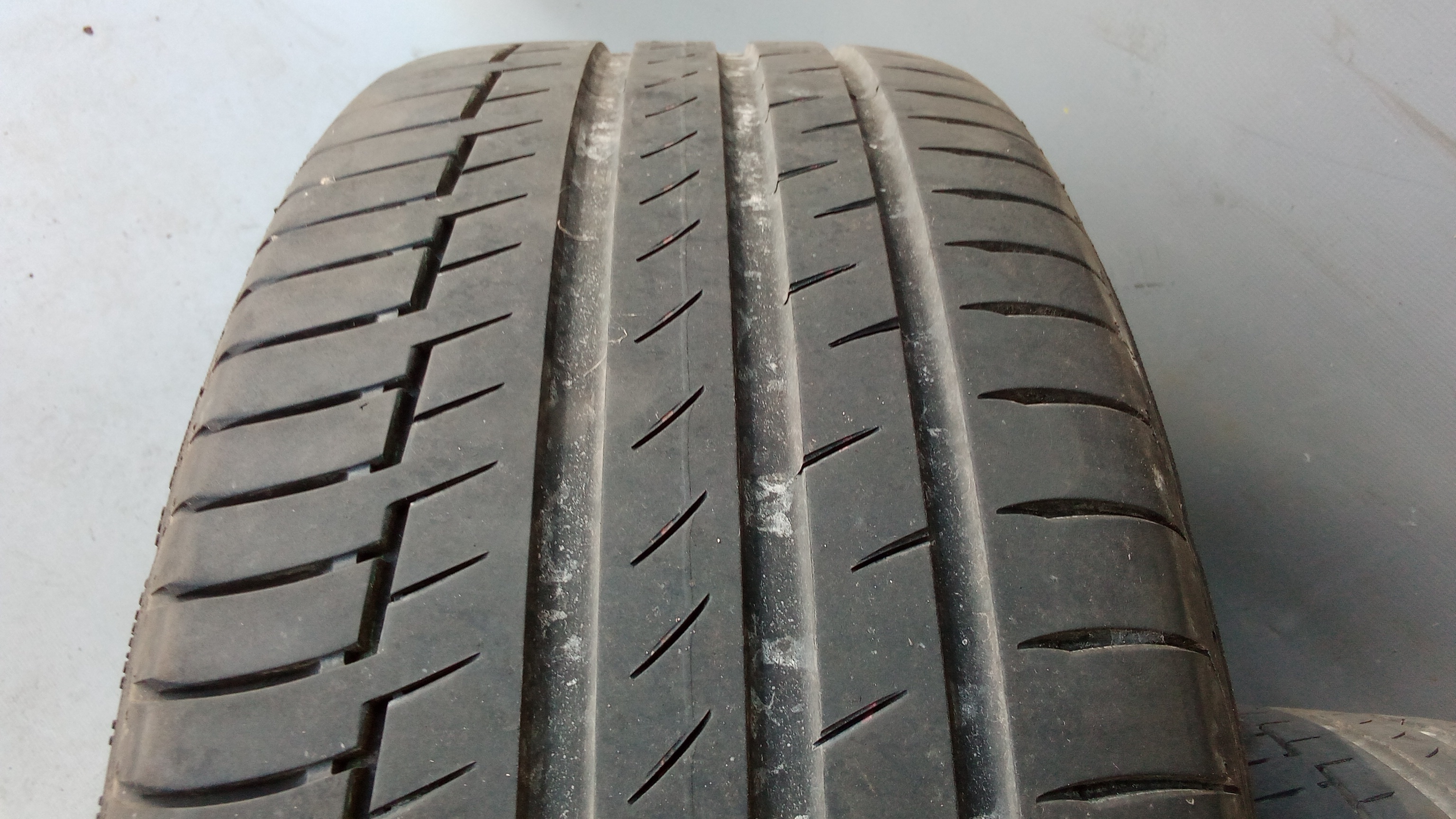 A1404011002 Mercedes W221 S-Klasse Alufelgen Sommerreifen 235 60 R16 100W #XG
