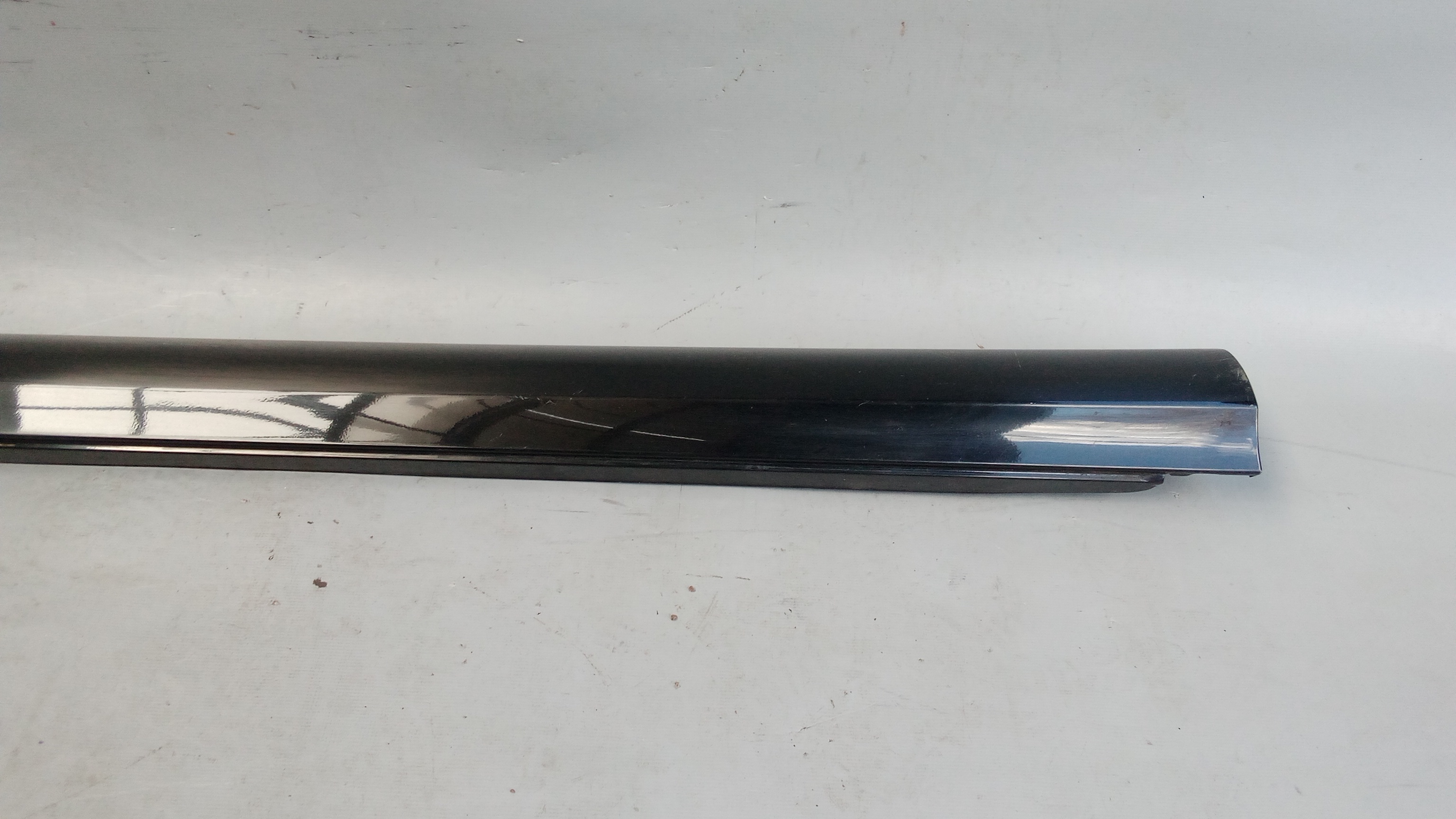A2116900440 197 Mercedes W211 E-Klasse Schweller Verkleidung Rechts Schwarz #E4