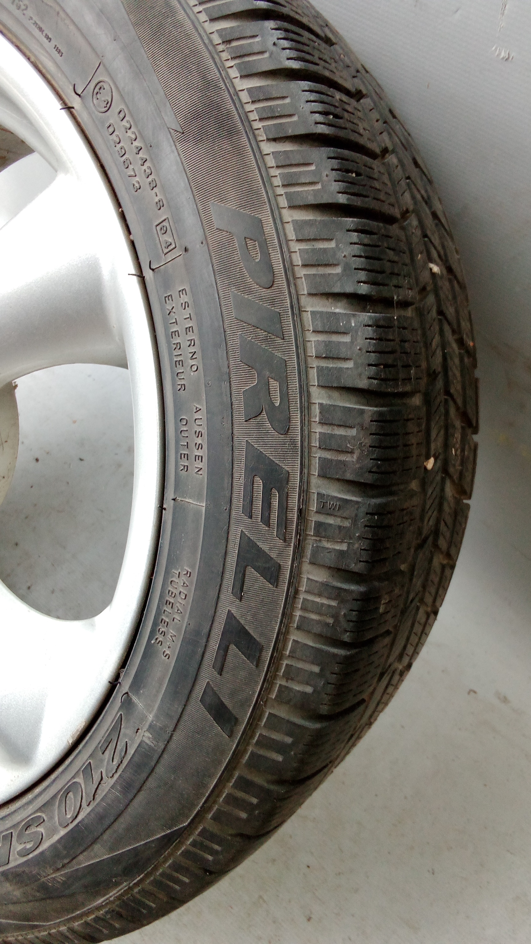 KBA46261 Mercedes W202 R170 Alufelgen + Winterreifen 7x16 et38 205 55 R16 #HK
