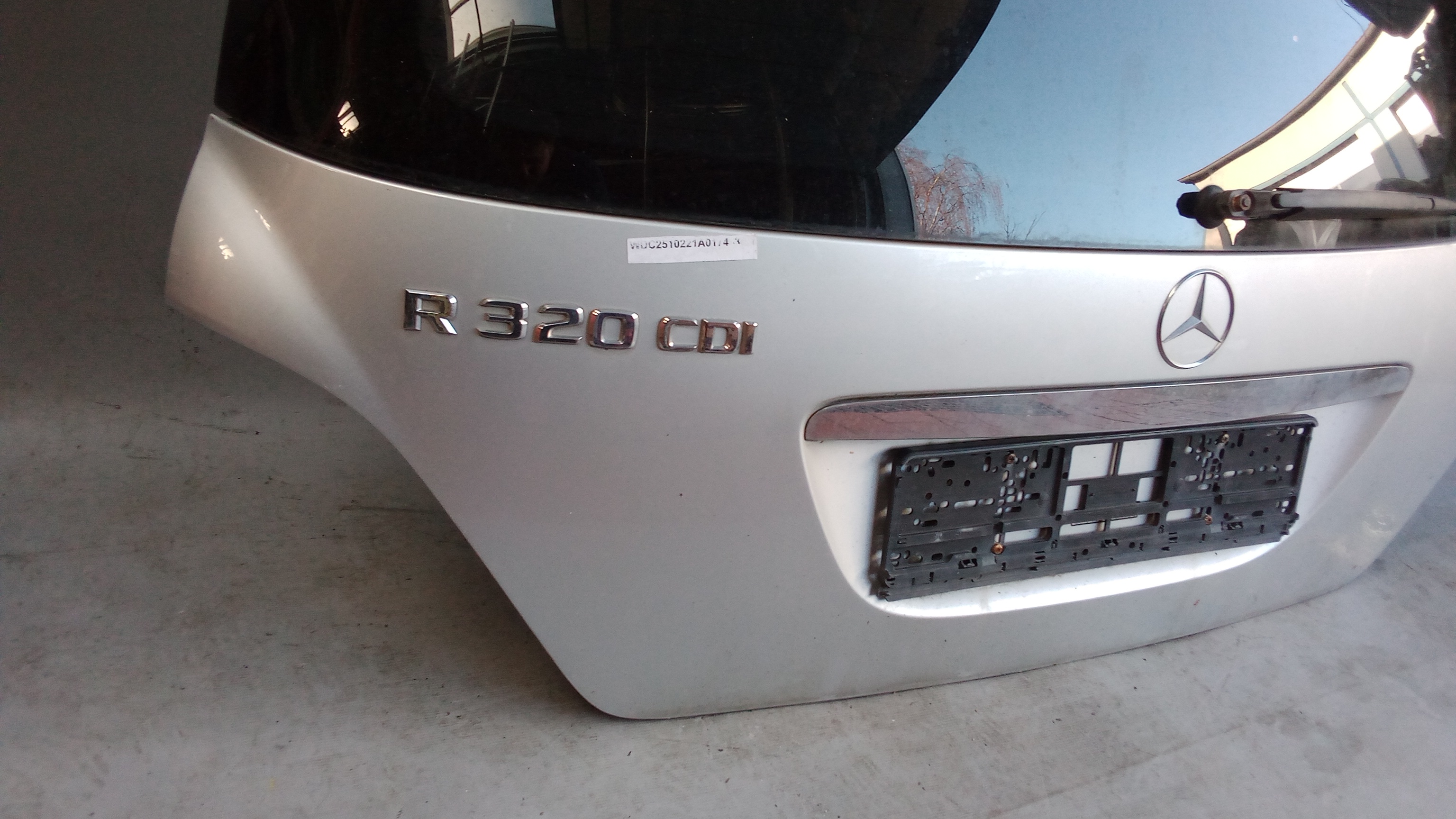 A2517400405 A2517400605 775 Mercedes W251 R-Klasse Heckklappe Heckdeckel Silber #96