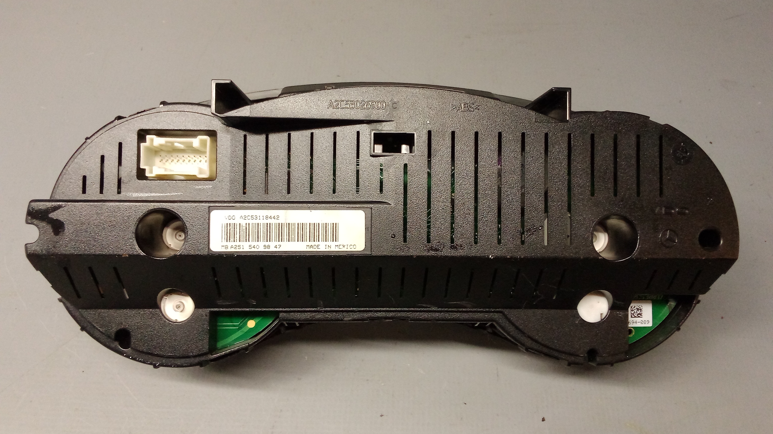 A2515409847 A2515401848 A2519006000 Mercedes W251 R-Klasse Tacho Tachograf #3