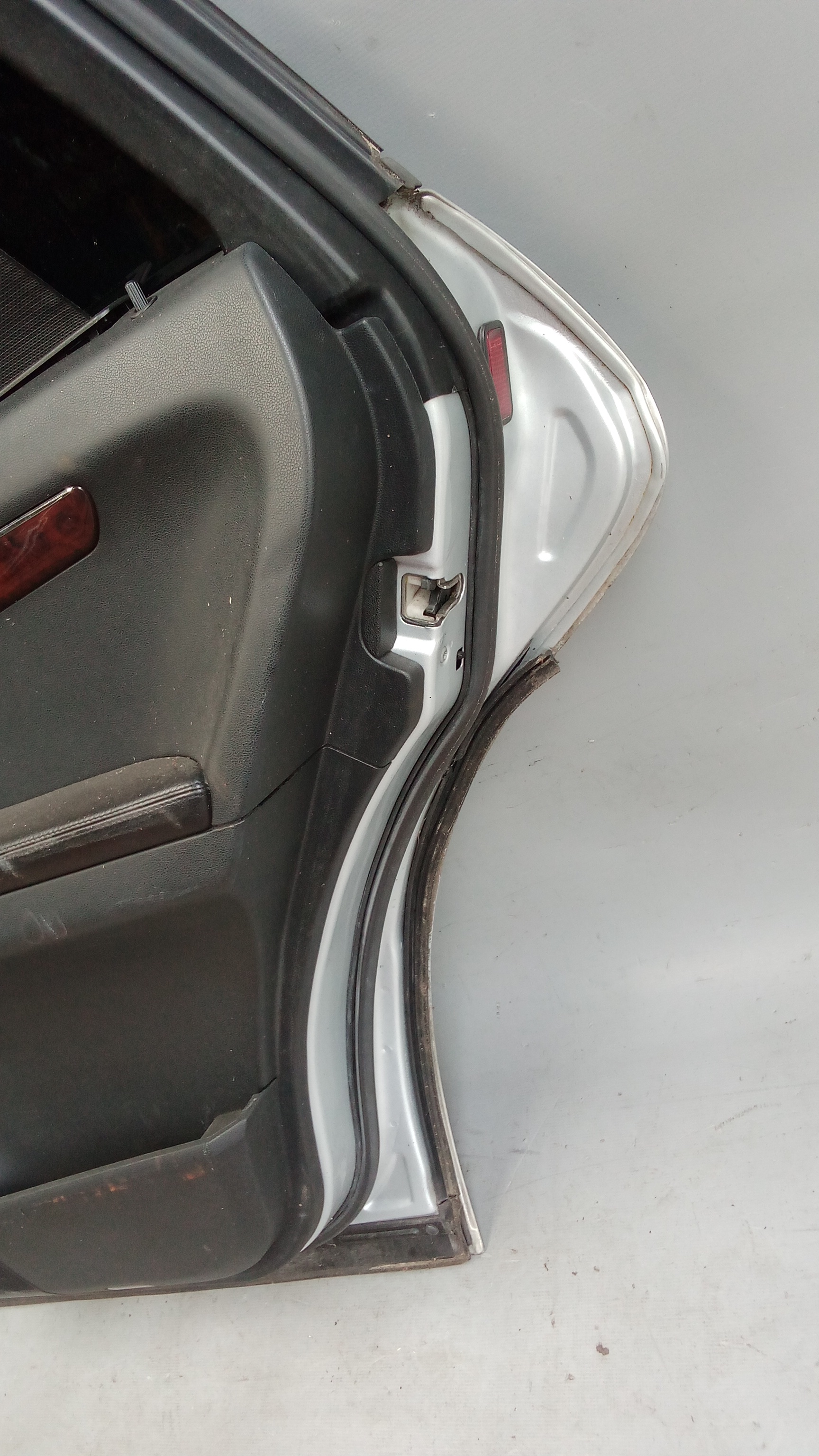 A2517301005 A2517300205 775 Mercedes W251 R-Klasse Tür Hinten Rechts Iridiumsilber #R2