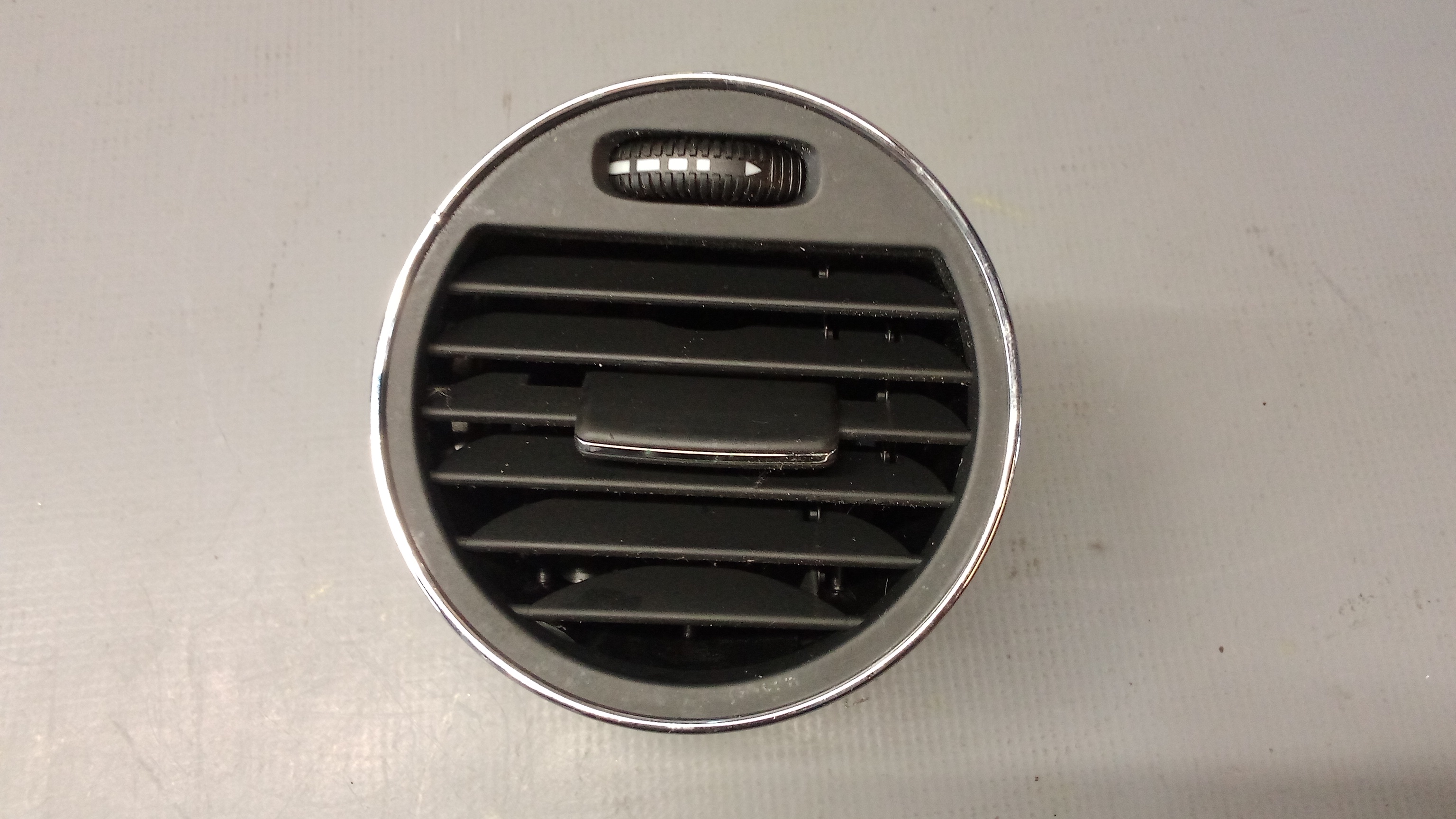 A2198300254 Mercedes C219 CLS Luftdüse Luftdusche Vorne Rechts #5