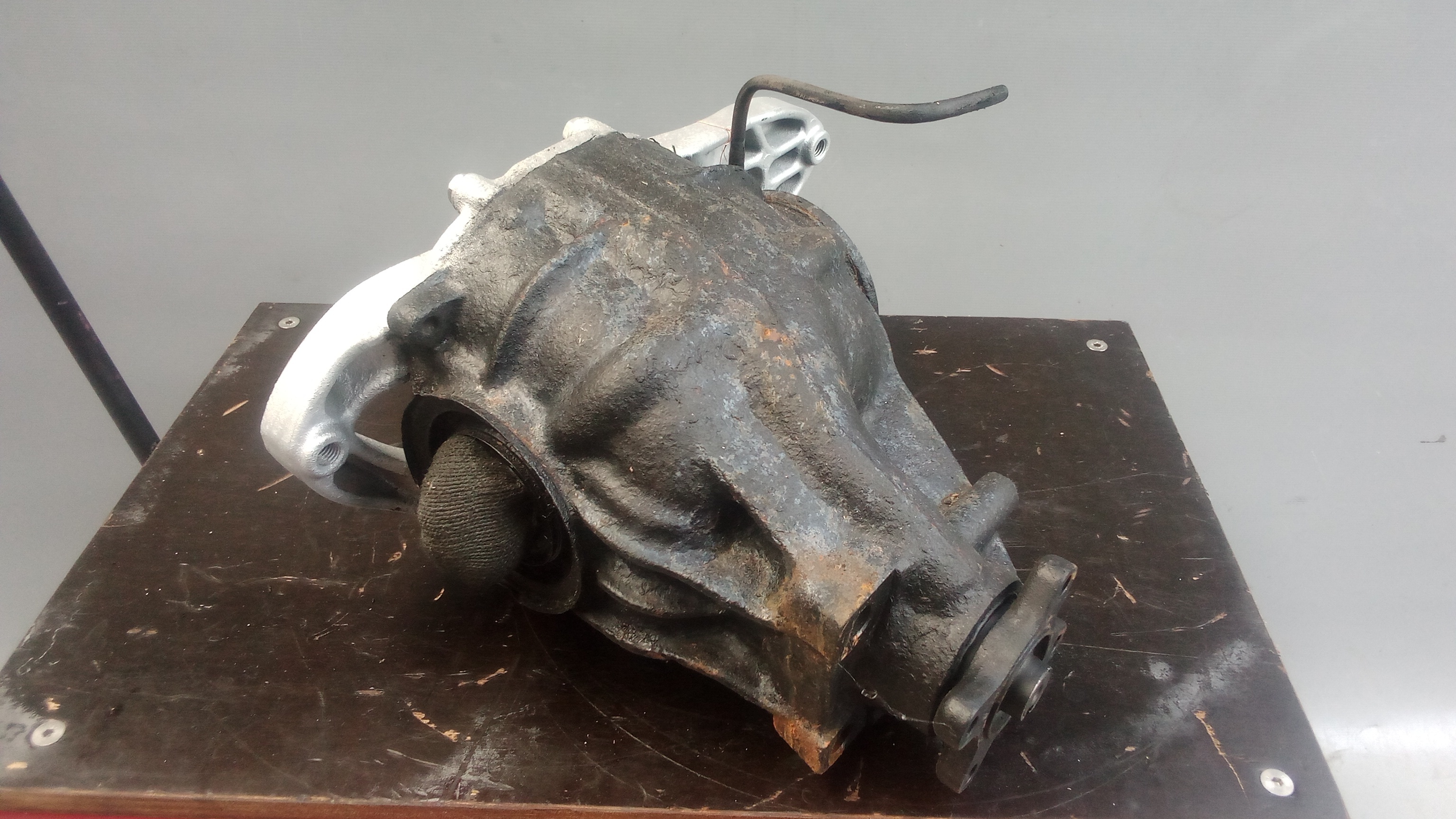 A6393501414 A6393510108 3.273 3;273 Mercedes W639 Vito Differential #84