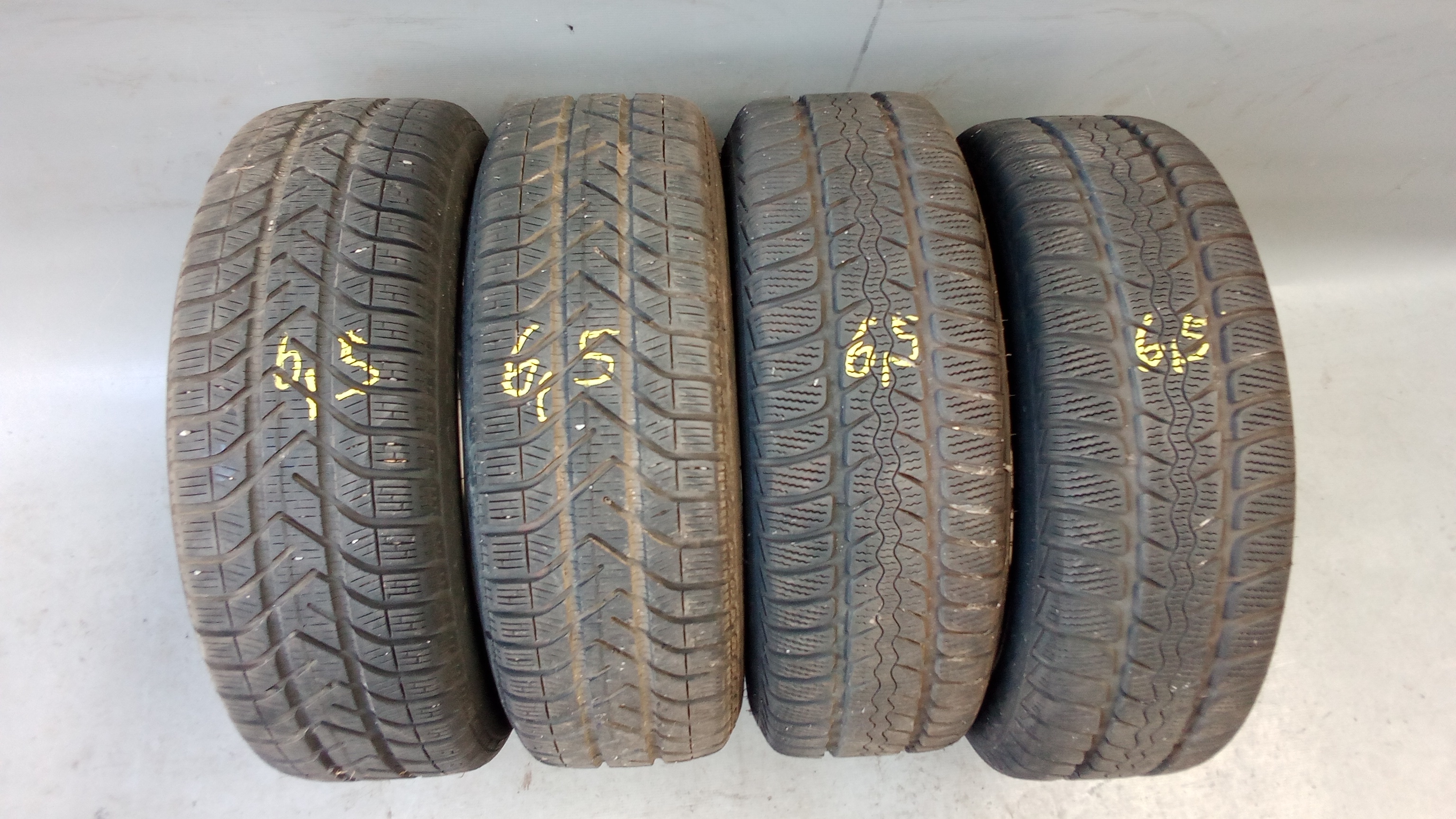 KBA44395 Mercedes W168 Alufelgen + Winterreifen 7x15 et50 185 55 R15 #XP