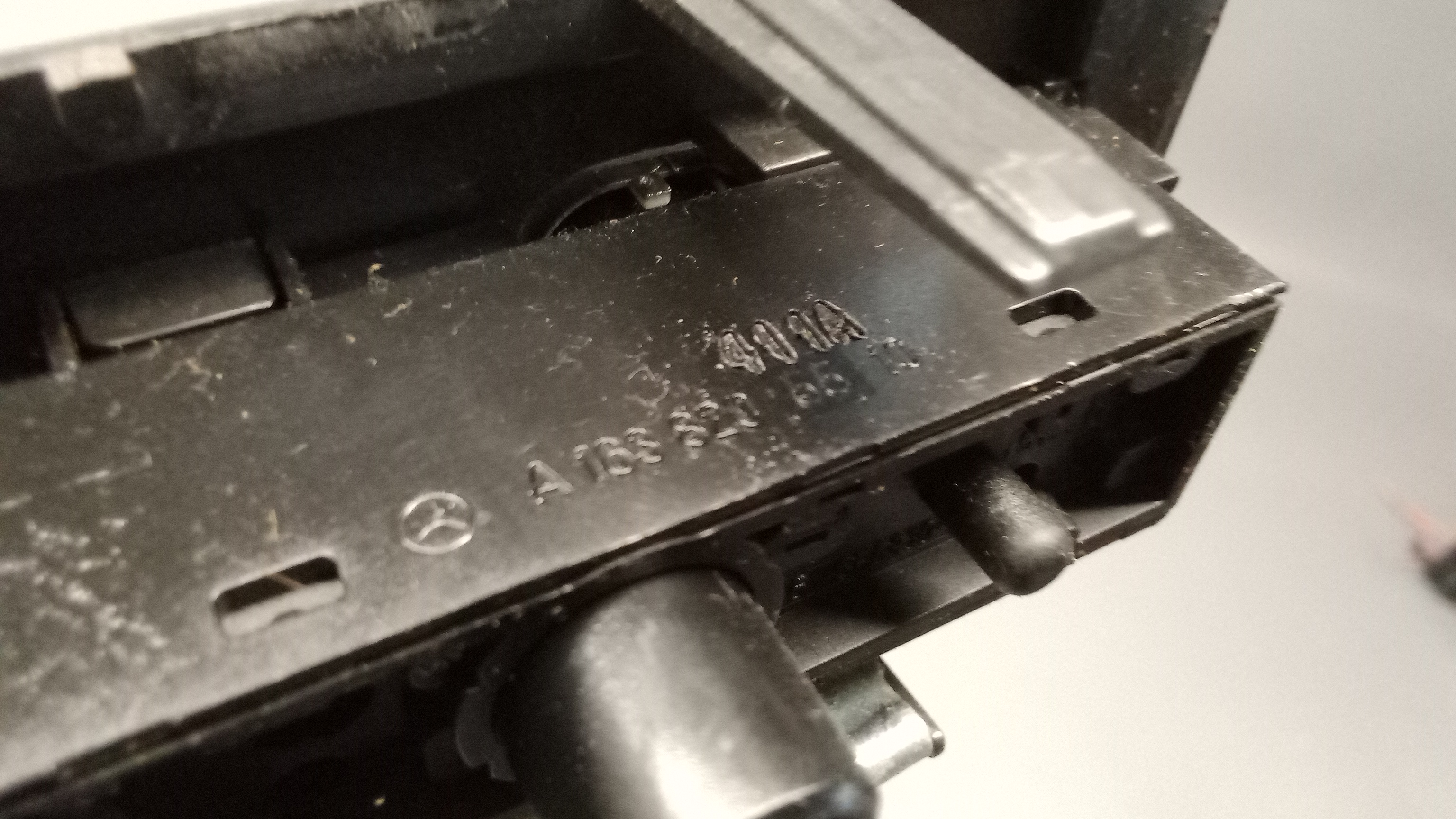 A1638204289 A1638205510 A1636803739 Mercedes W163 M-Klasse Klimabedienteil #X