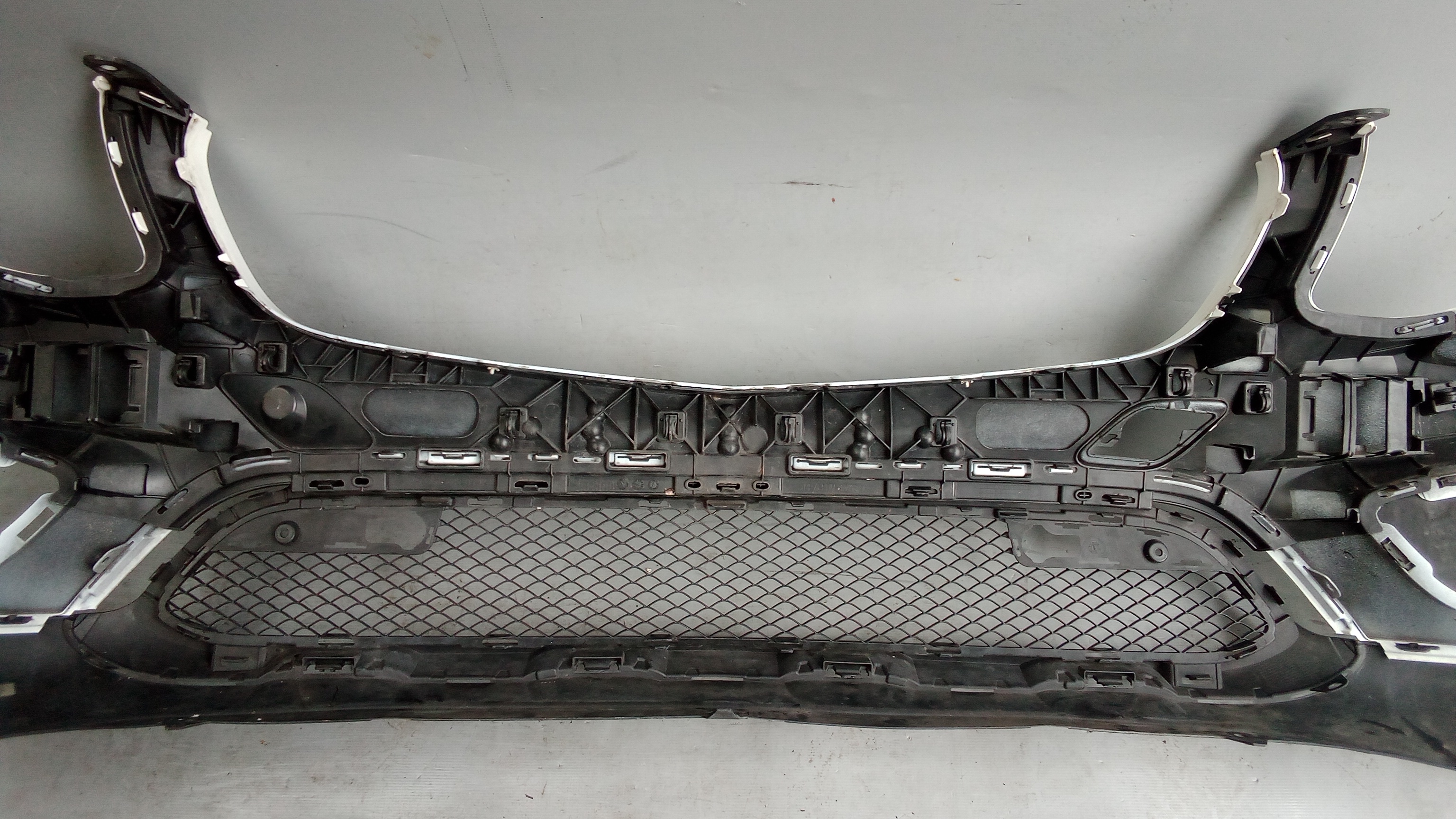 A2538850325 A2538850565 Mercedes X253 GLC W253 Stoßstange Verkleidung Vorne Weiss #2Y