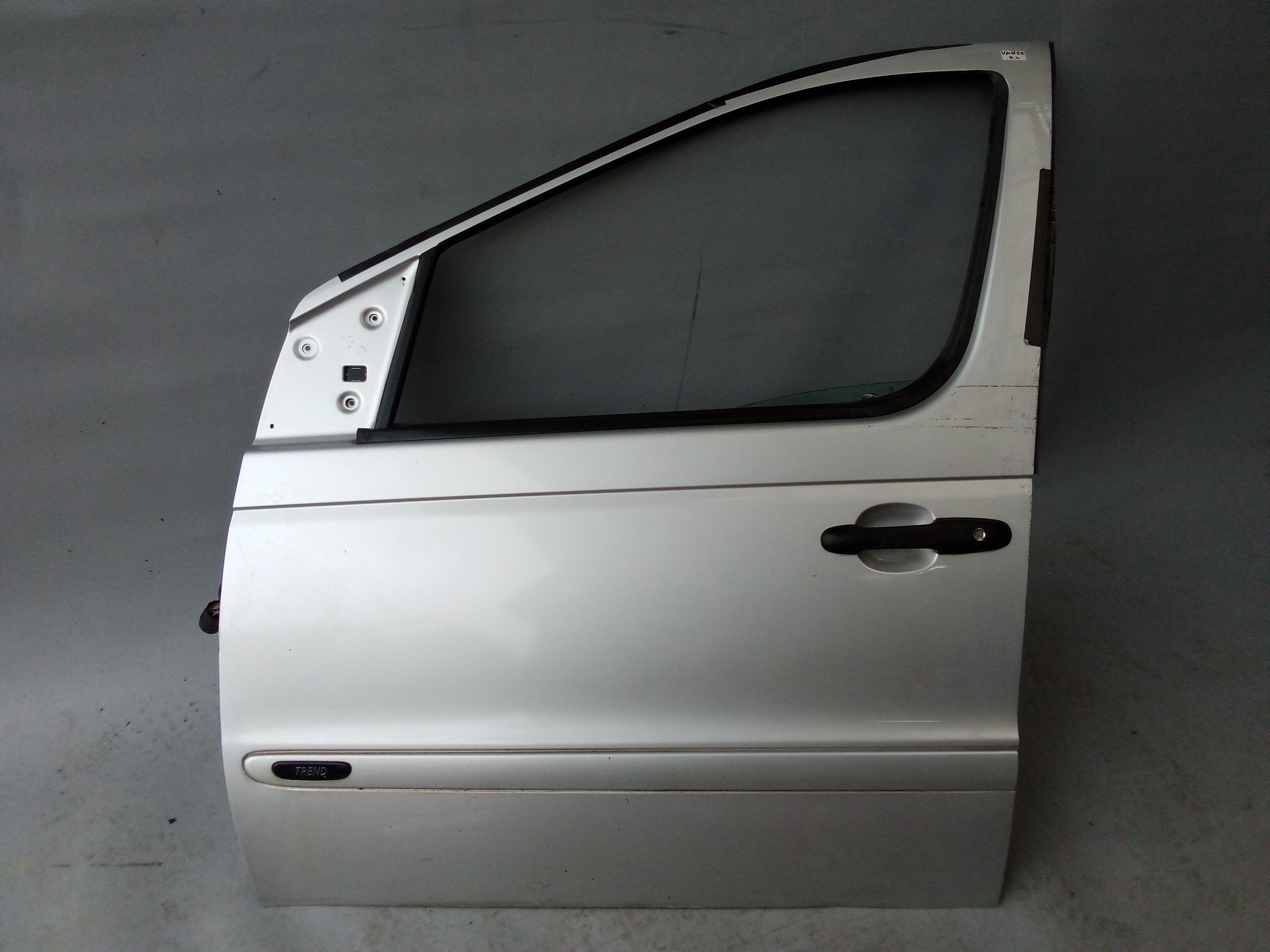 A4147200005 744 Silber Mercedes W414 Vaneo Fahrertür Tür Türe Vorne Links #X2