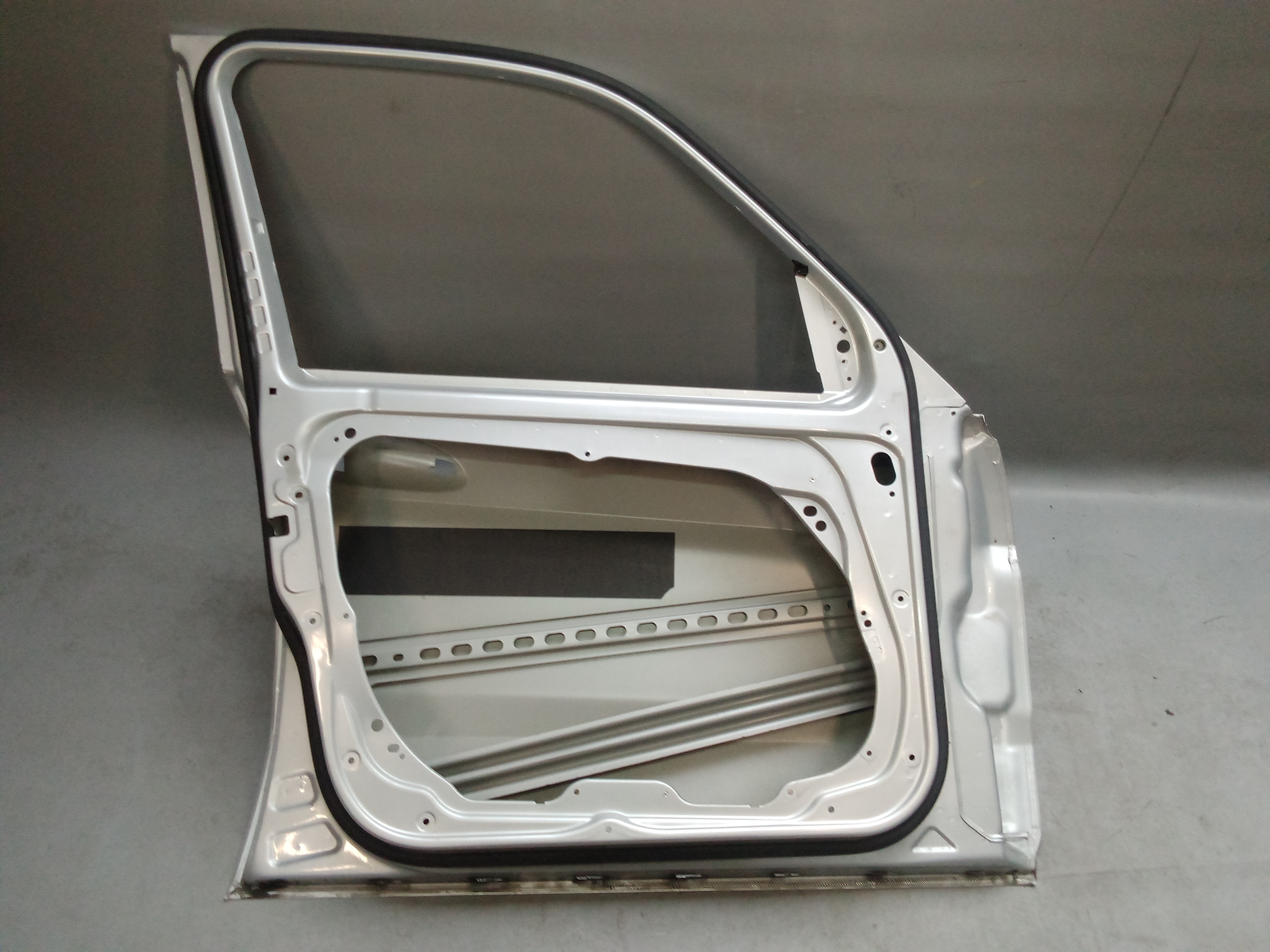 A2047205300 A2047220710 X204 GLK Türe Tür Vorne Links Silber #F7