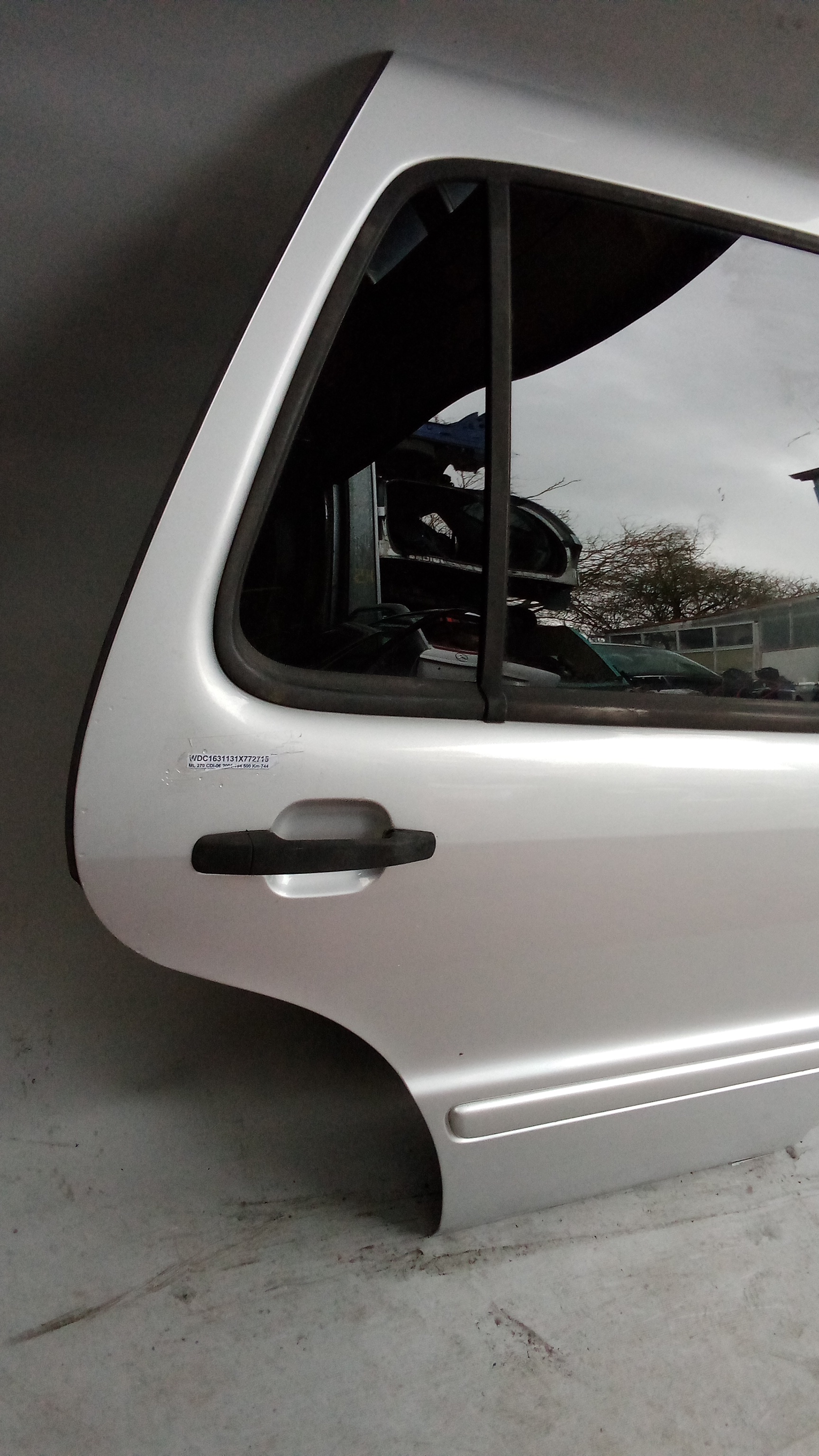 A1637301605 744 Brillantsilber W163 M-Klasse ML Fondtür Tür Hinten Rechts #C9