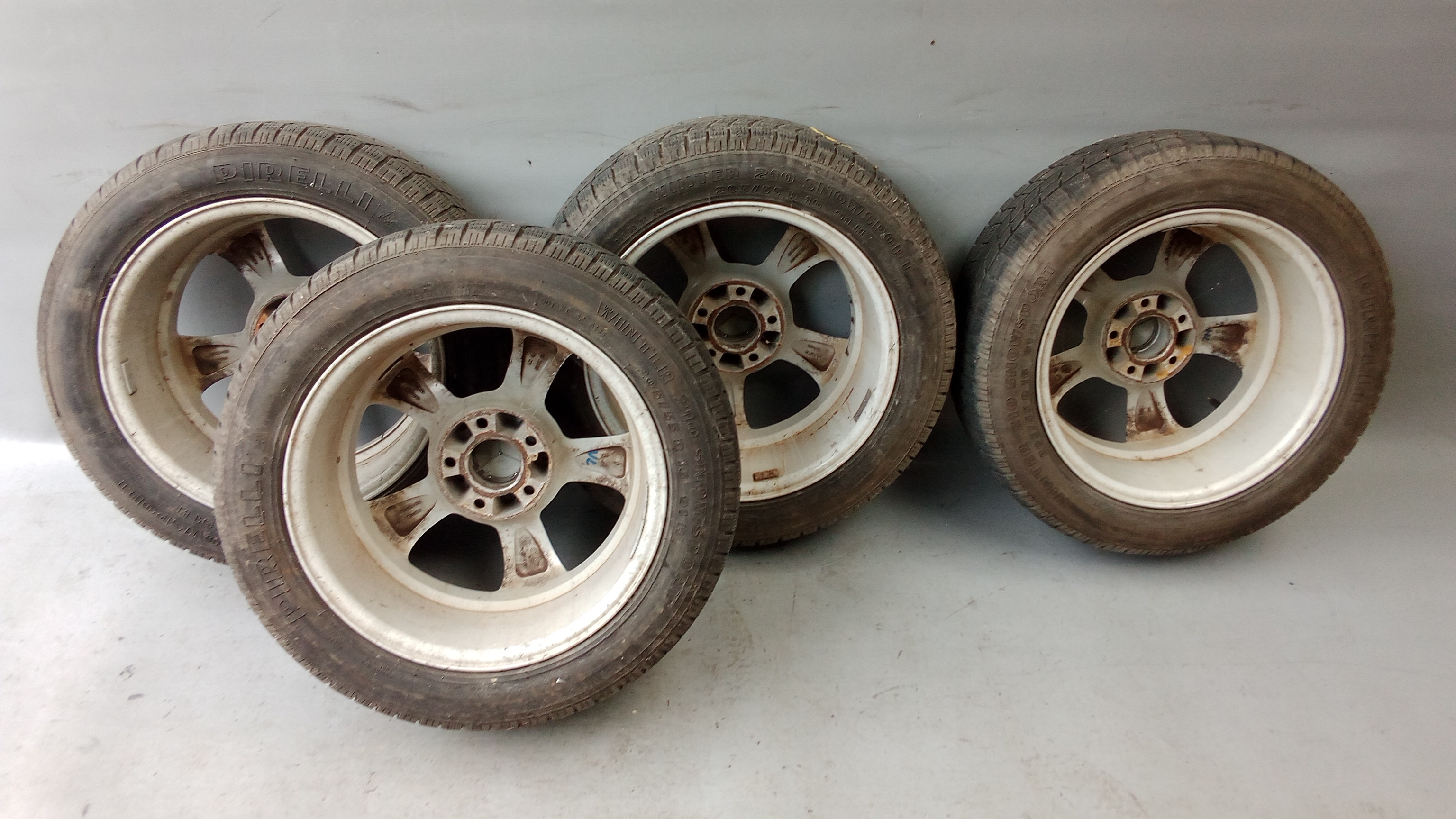 KBA46261 Mercedes W202 R170 Alufelgen + Winterreifen 7x16 et38 205 55 R16 #HK
