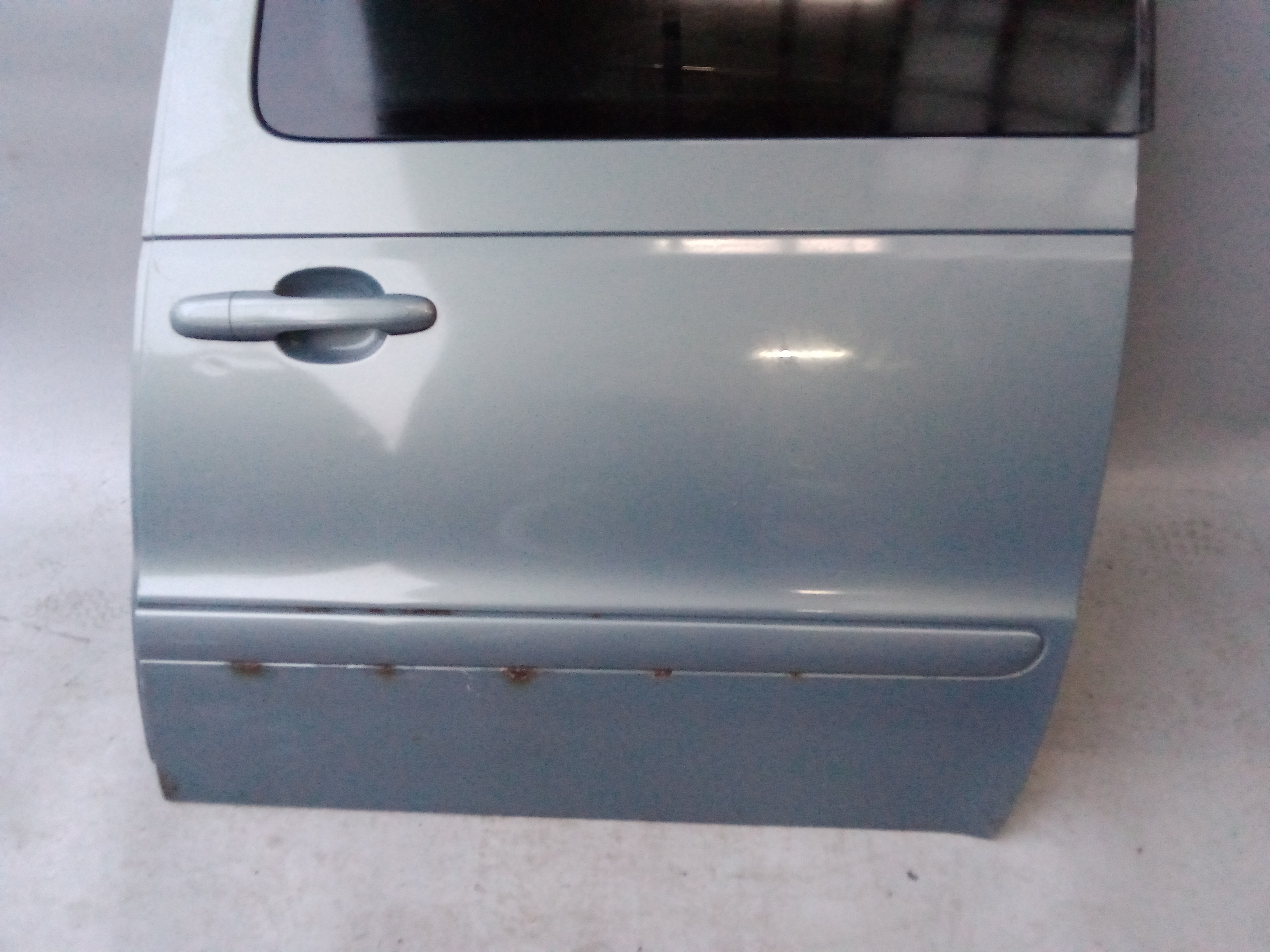 A4147300205 747 Perlitgrau Mercedes W414 Vaneo Schiebetür Tür Hinten Links #Y4