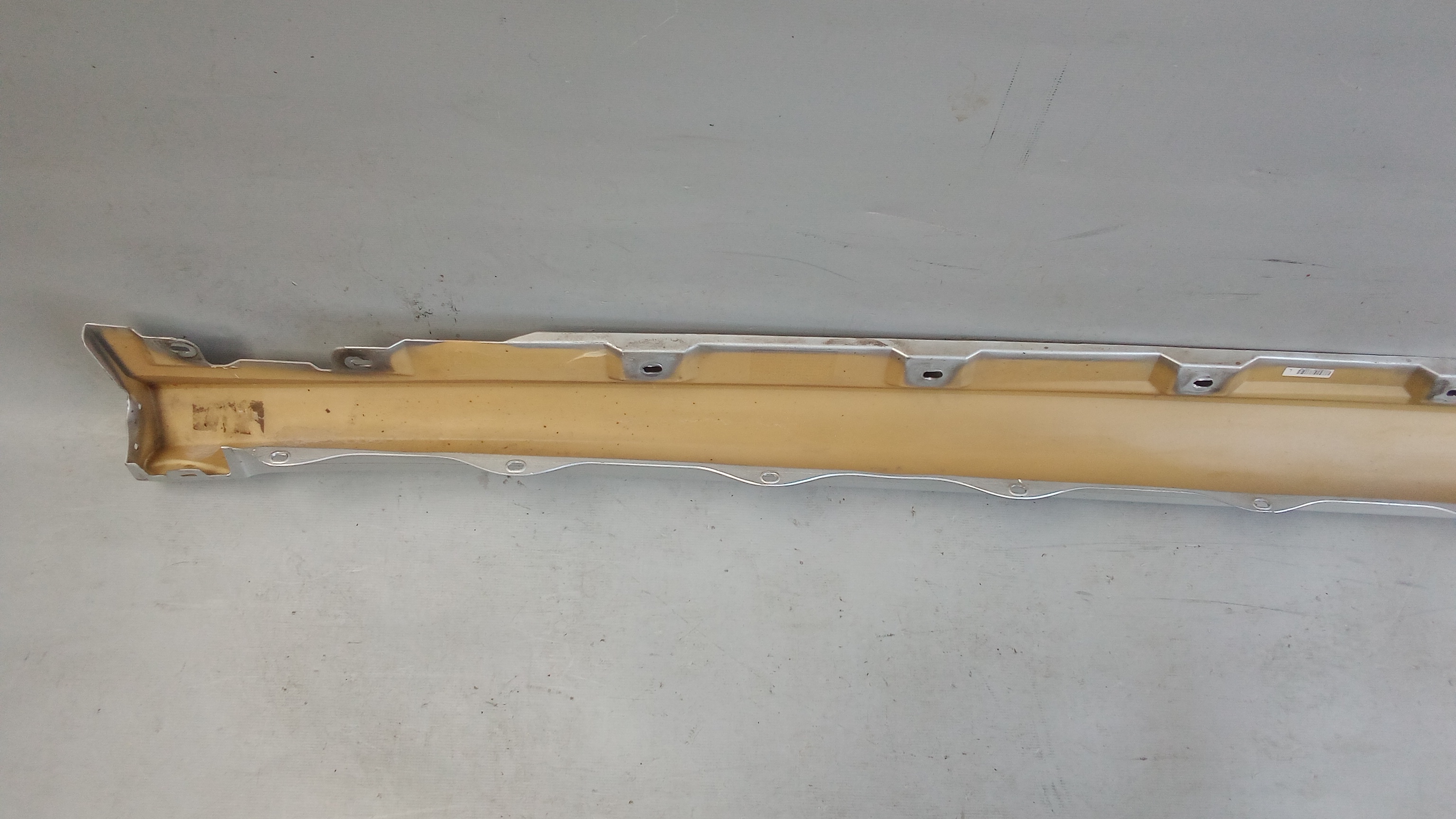 A2516980754 775 Mercedes W251 R-Klasse Schweller Verkleidung Links Silber #E3