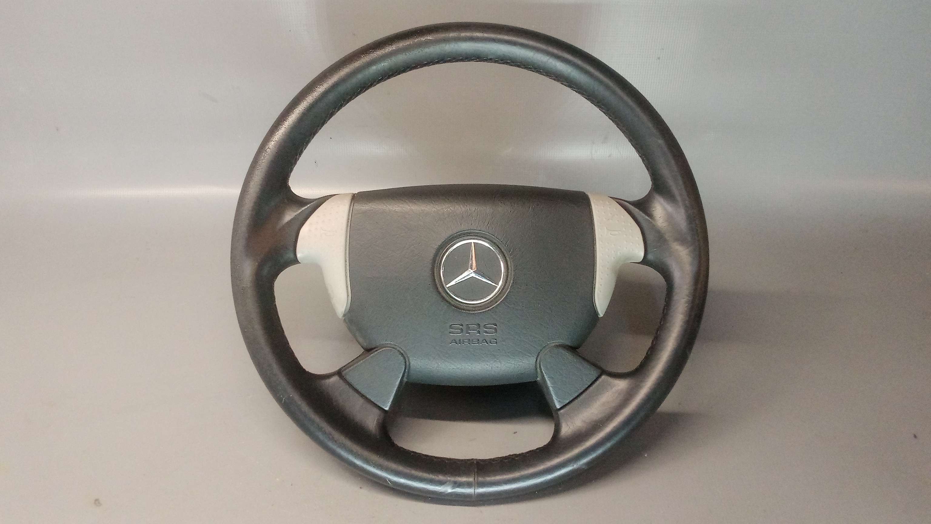 A1704600003 A1704601603 Mercedes R170 SLK W208 CLK Lederlenkrad Lenkrad #M2