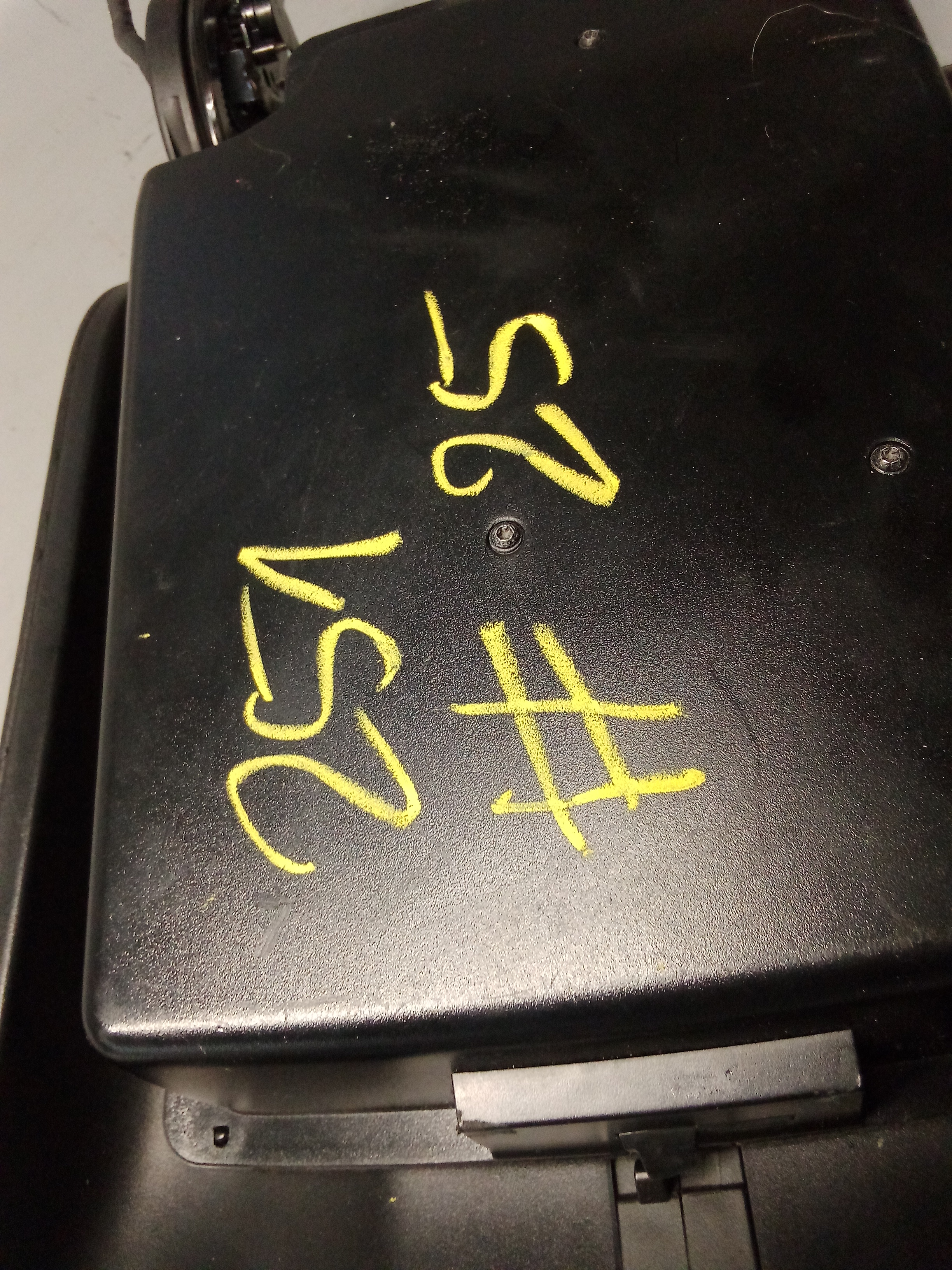 A2516801439 9D52 Mercedes-Benz W251 R-Klasse Mittelarmlehne Klappe Schwarz #25