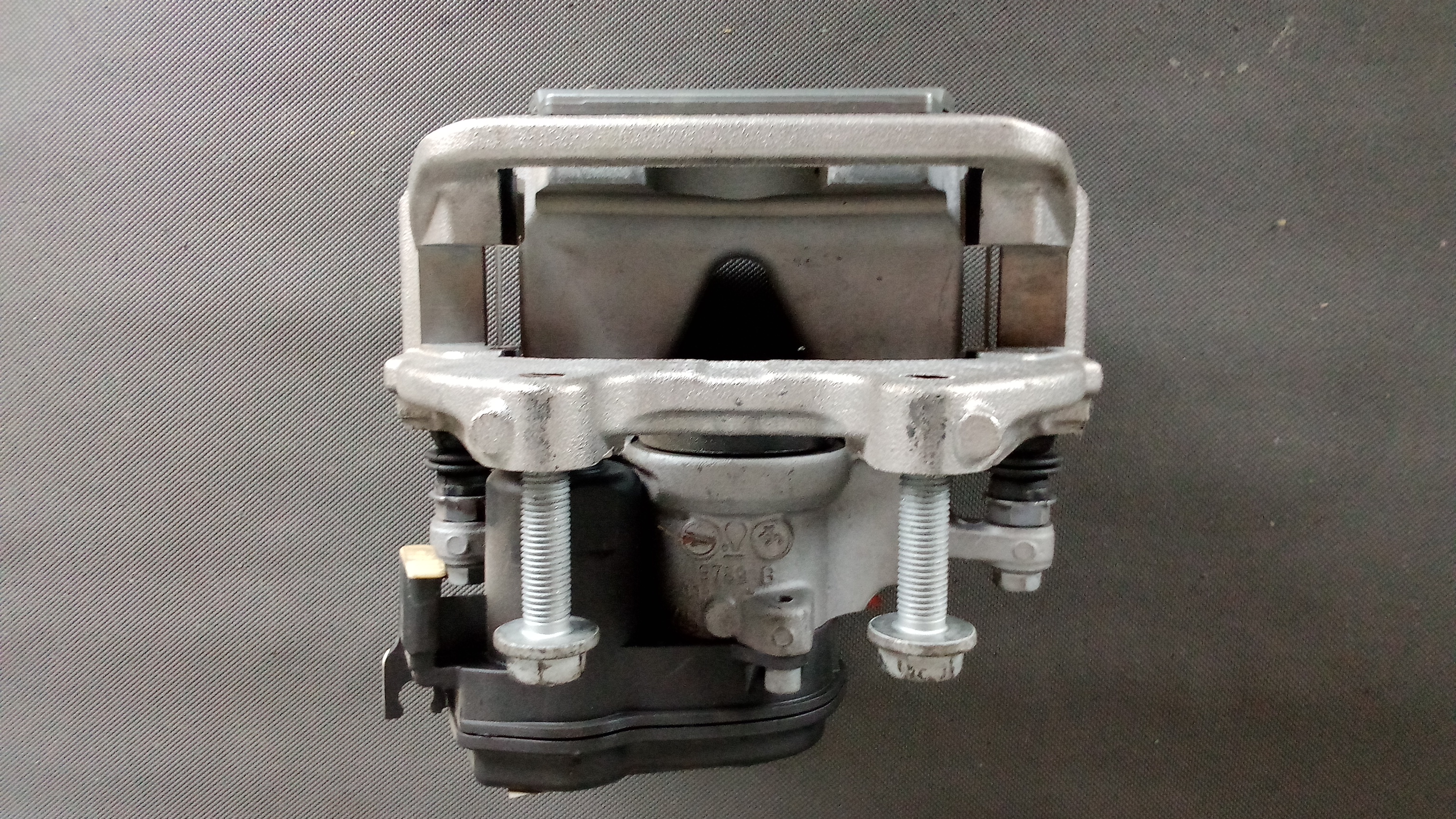 A2224230781 A1669065401 Mercedes W222 AMG Bremssattel Aktuator Hinten Links #1