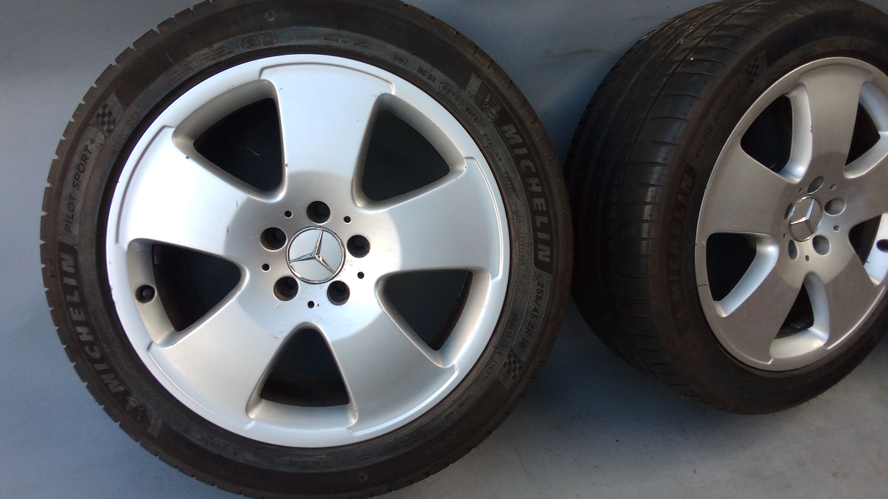 A2214012102 Mercedes W221 S-Klasse Alufelgen Sommerreifen 255 45 ZR18 103Y Michelin #XA