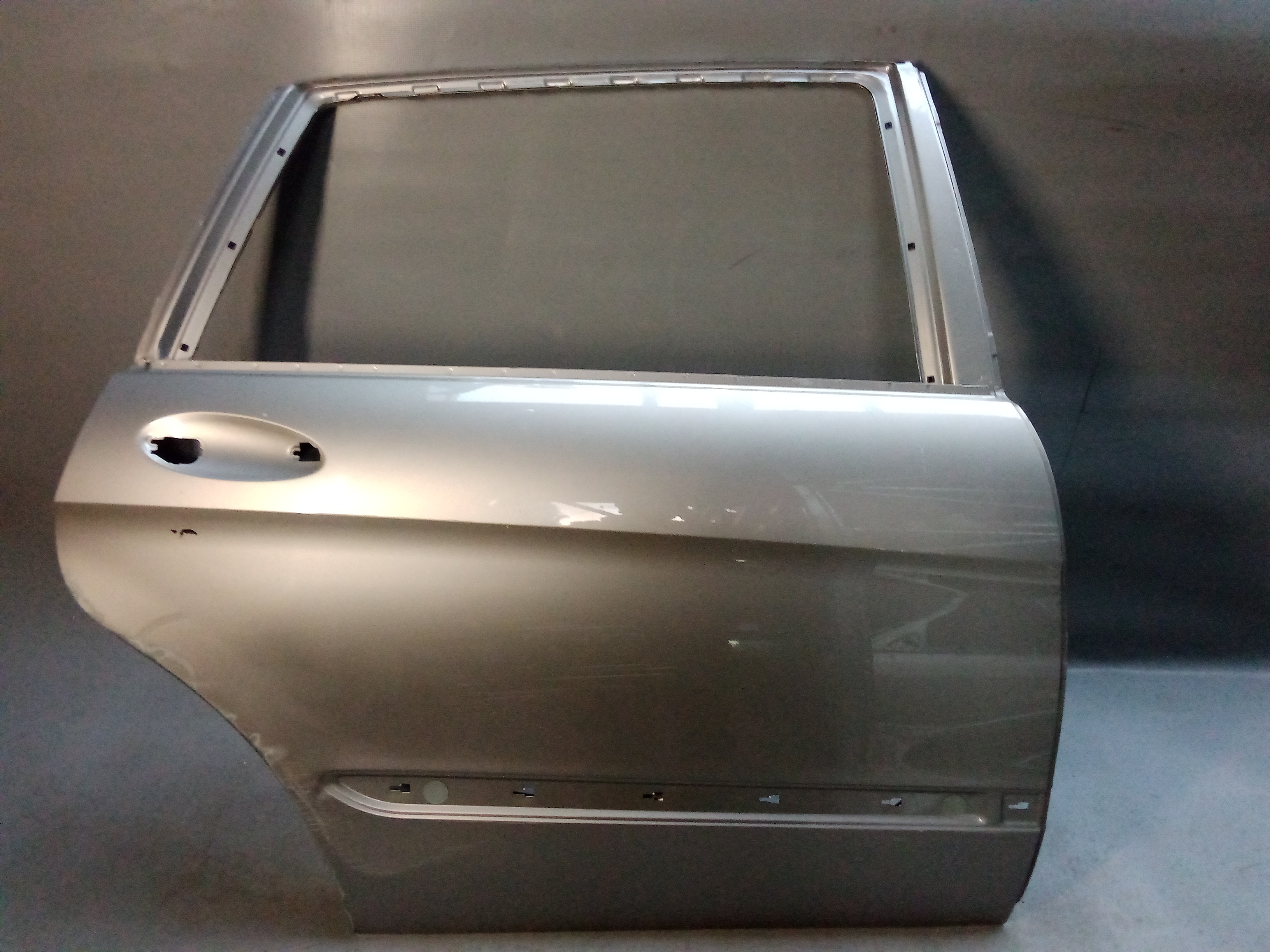 A2517301205 A2517300405 744 W251 R-Klasse Lang Tür Hinten Rechts Silber #S7