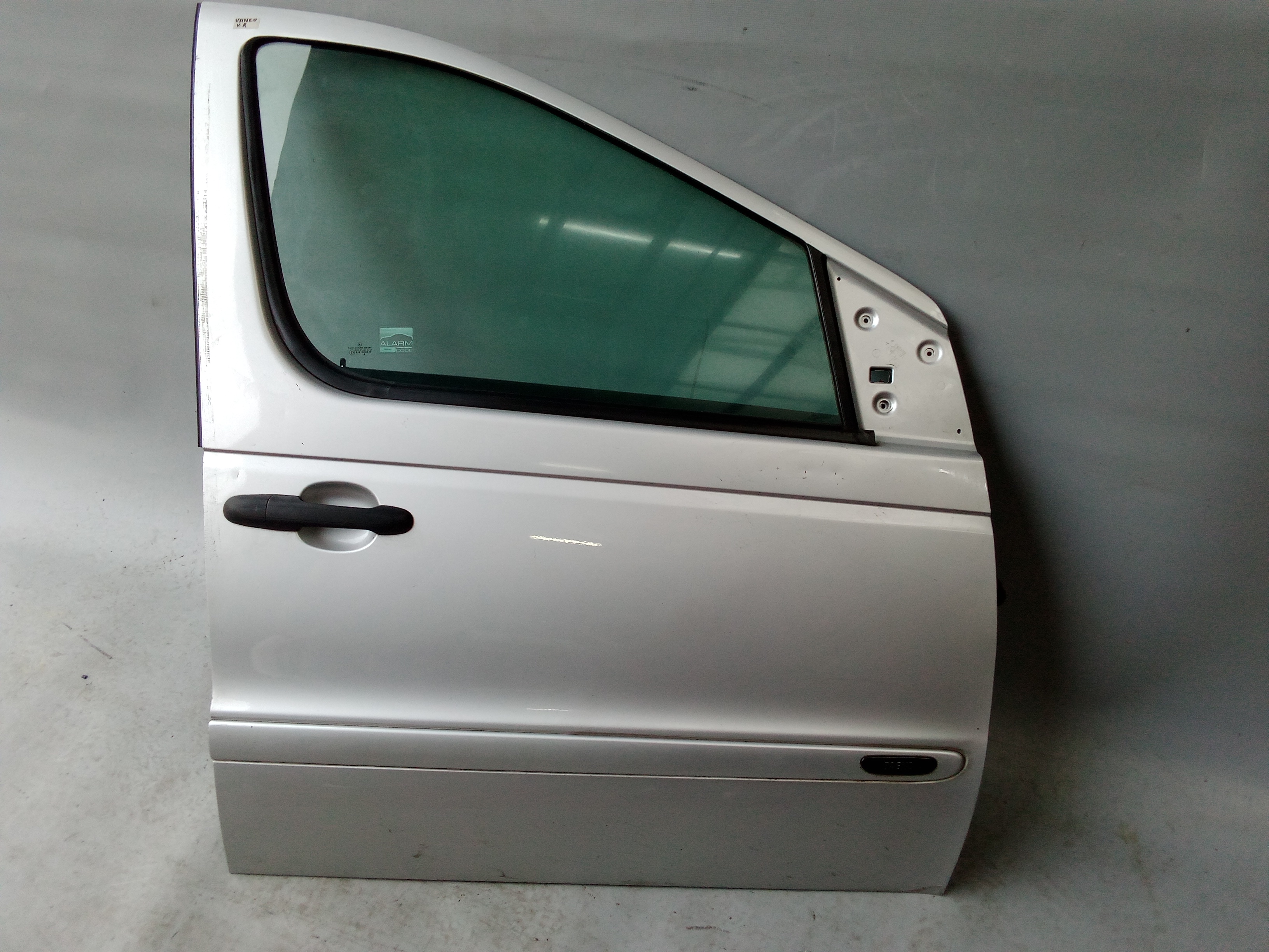 A4147200105 744 Silber Mercedes W414 Vaneo Tür Türe Vorne Rechts #X1
