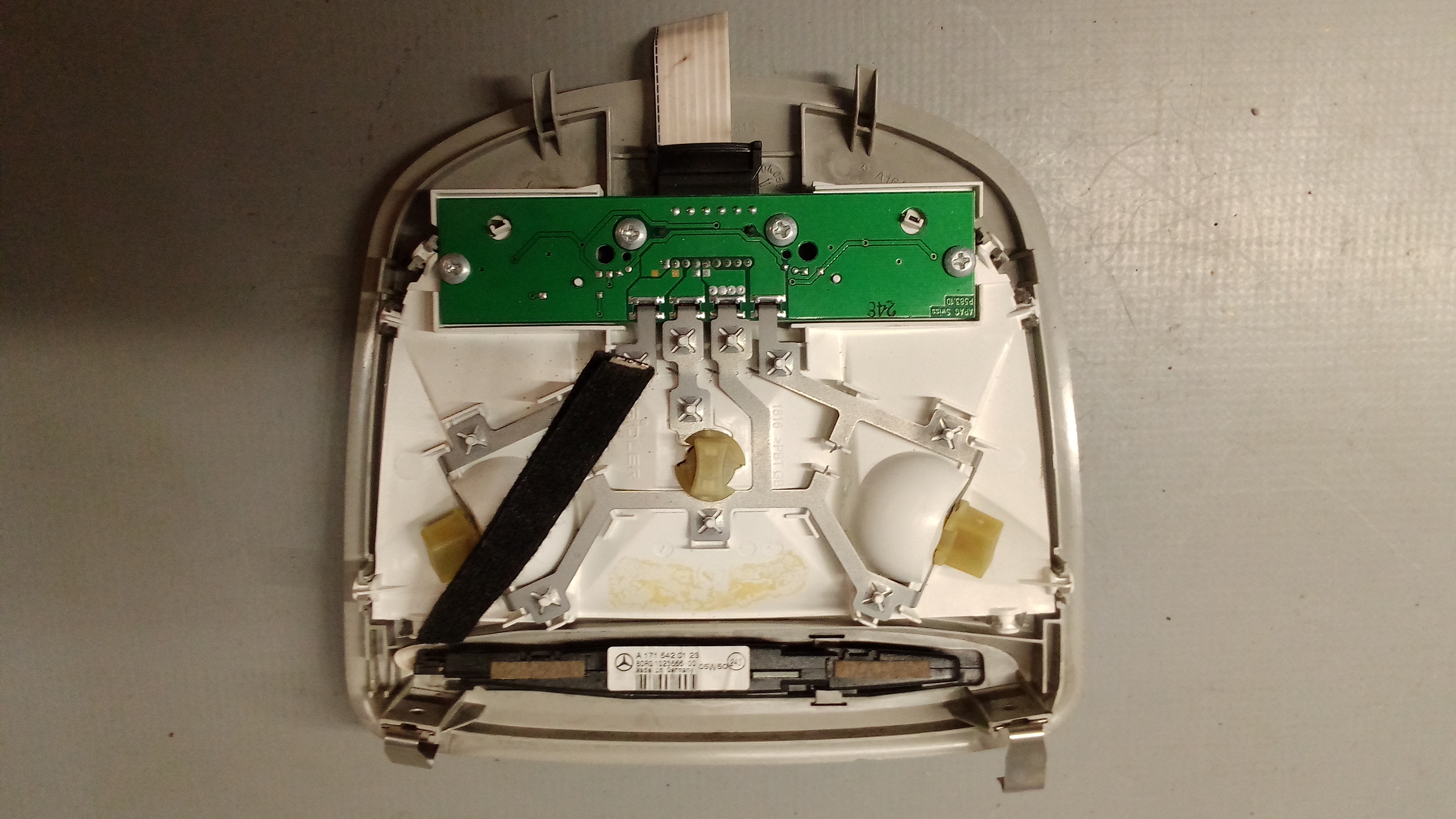 A1715420123 A1648200423 Mercedes W251 R-Klasse Innenraumleuchte hinten #95