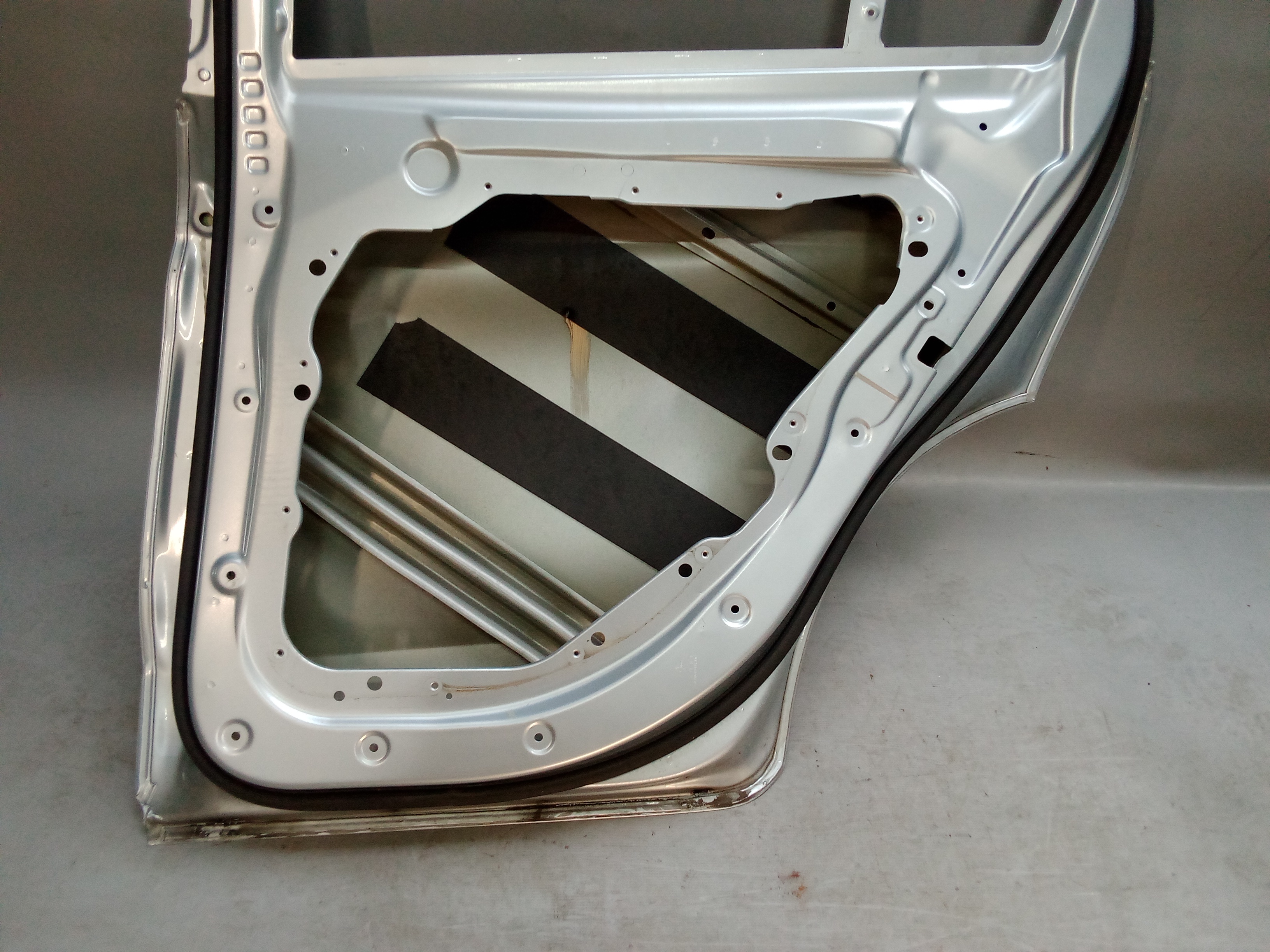 A2537300405 A2537320410 A2537307404 X253 GLC Fondtür Tür Hinten Rechts Hellblau #Q1