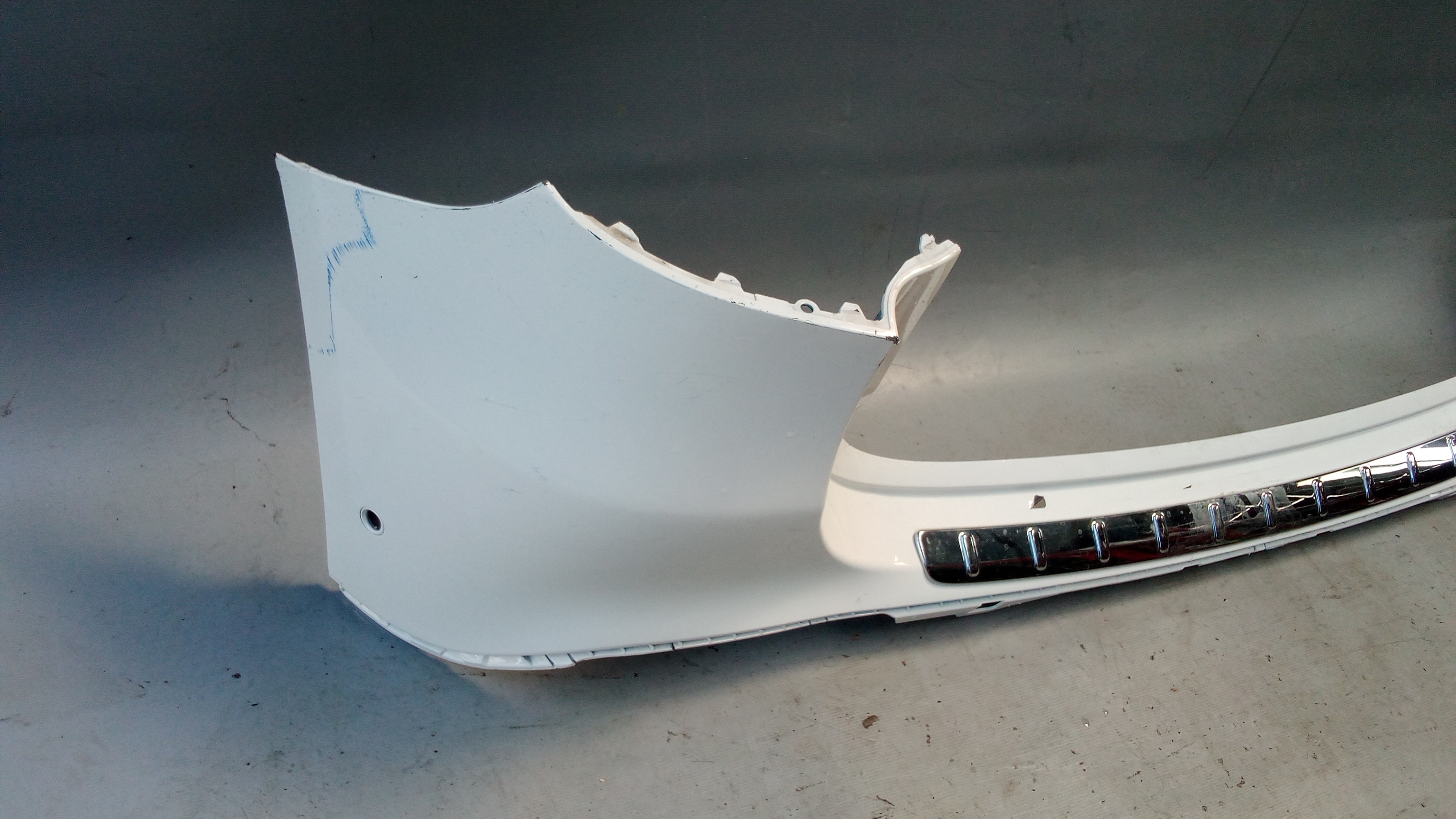 A2478800608 149 X247 X243 GLB EQB Mercedes Stoßstange Hinten Polarweiss #43